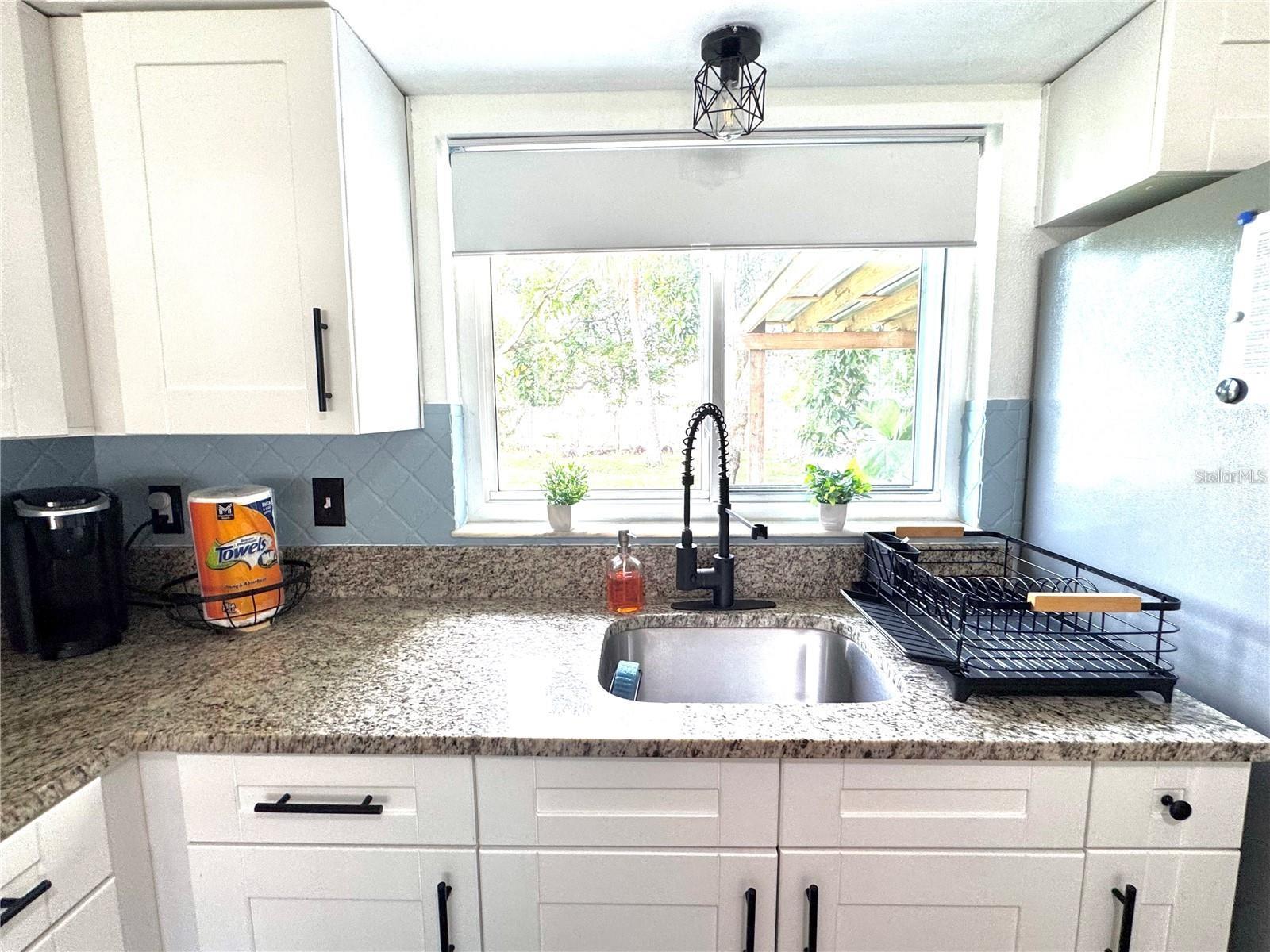 Image 10 of 29 For 9616 Pine Ridge Avenue