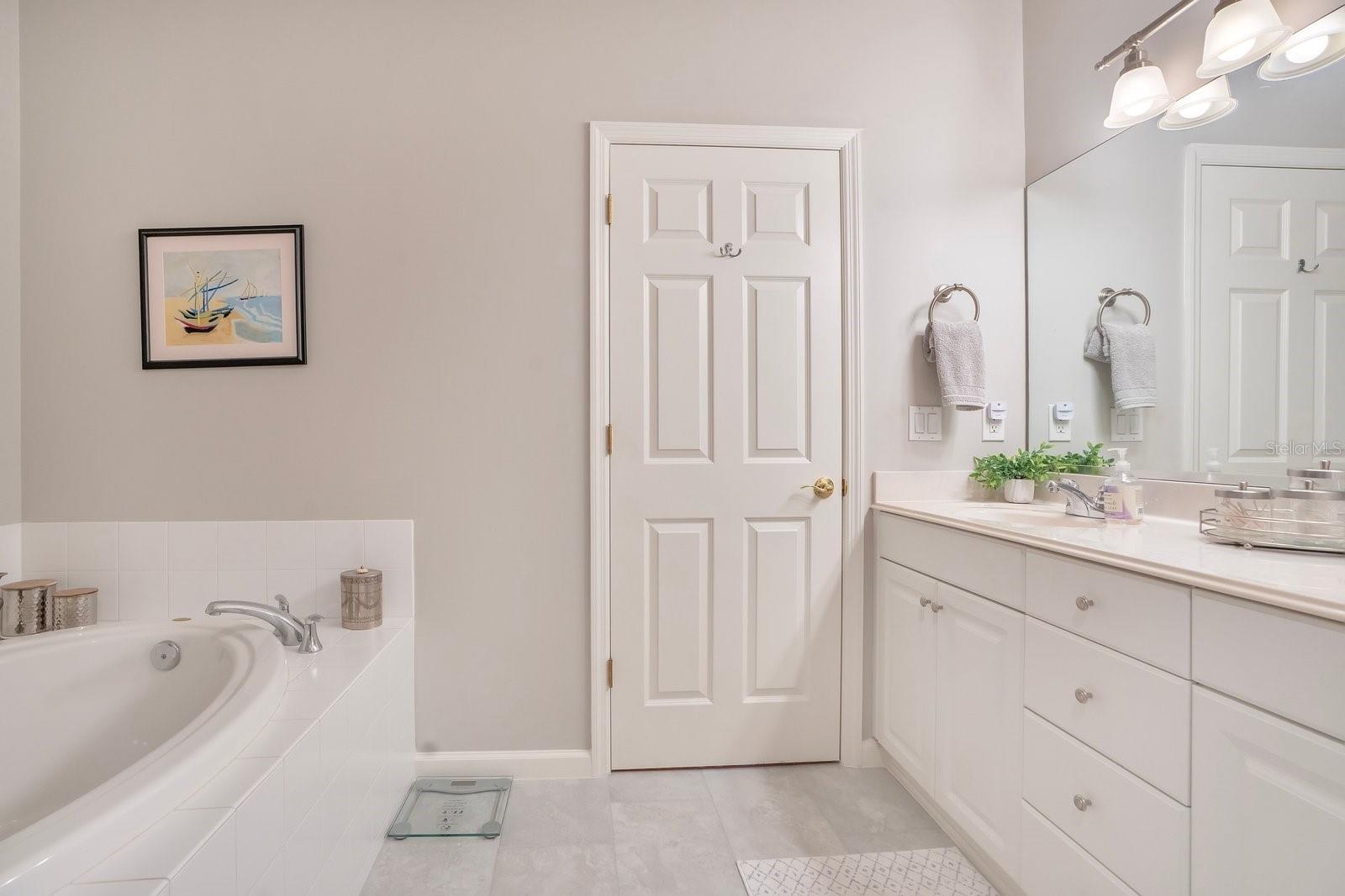 Image 28 of 65 For 2268 Osprey Avenue