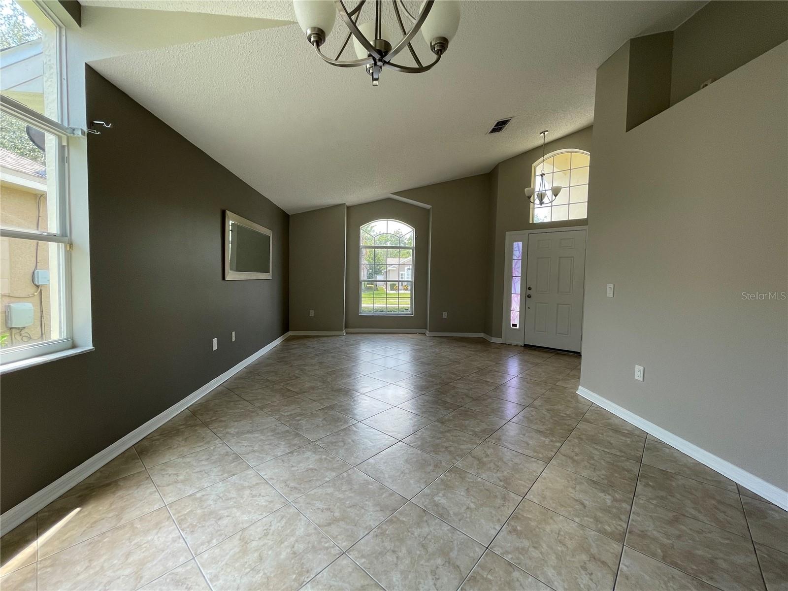 Image 19 of 49 For 781 Seneca Meadows Road