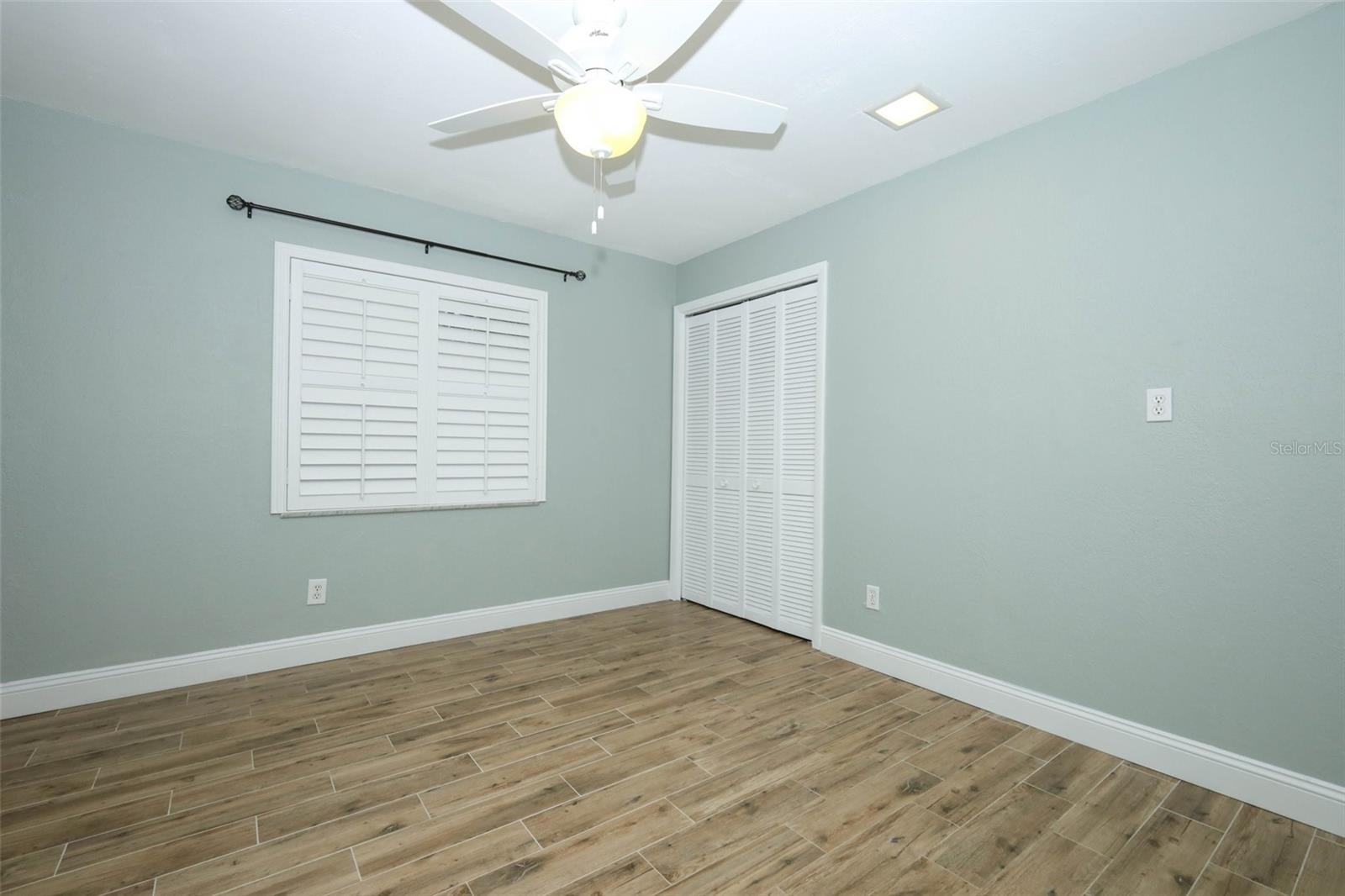 Image 22 of 44 For 411 Valencia Circle