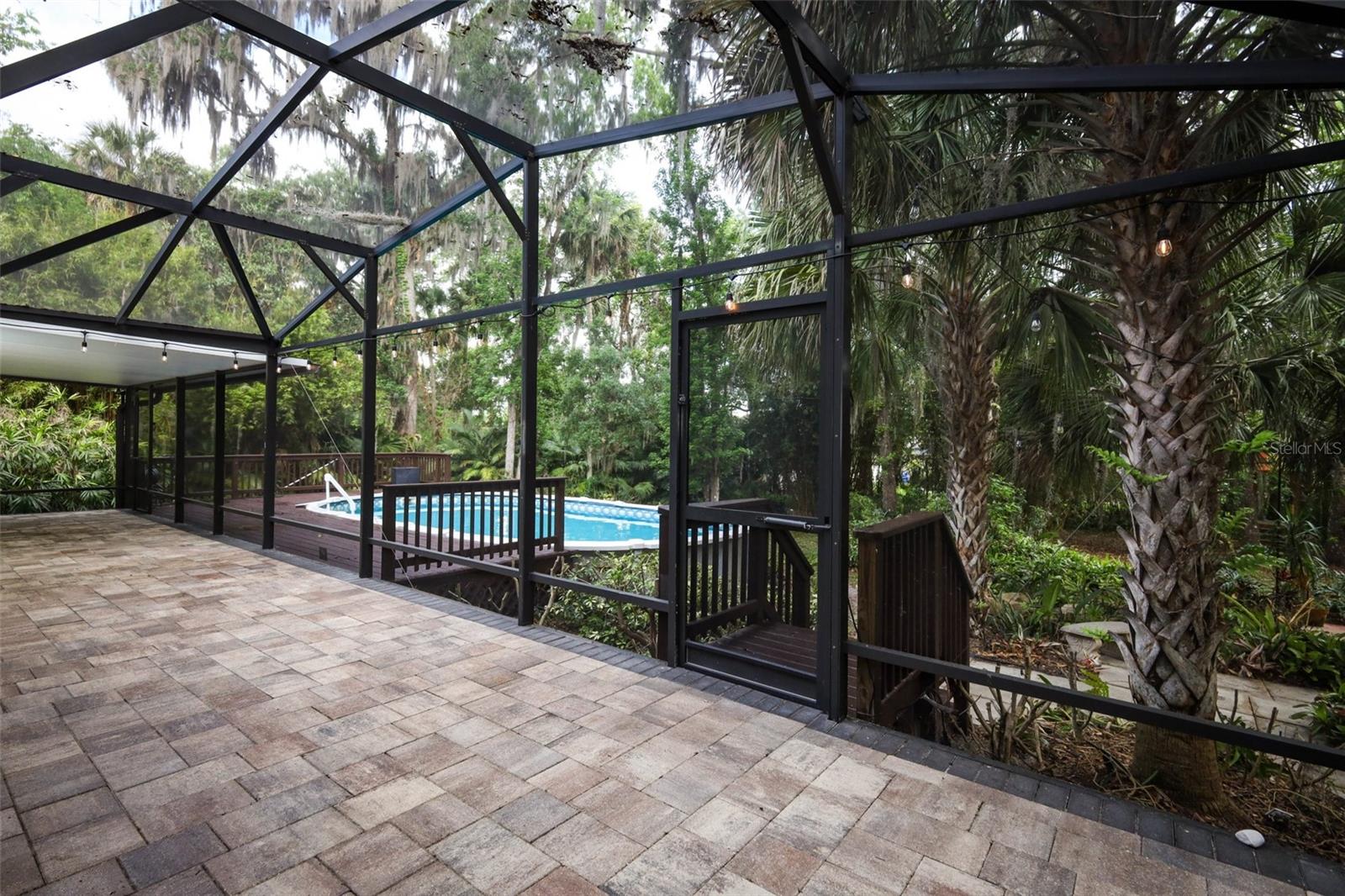 Image 34 of 44 For 411 Valencia Circle