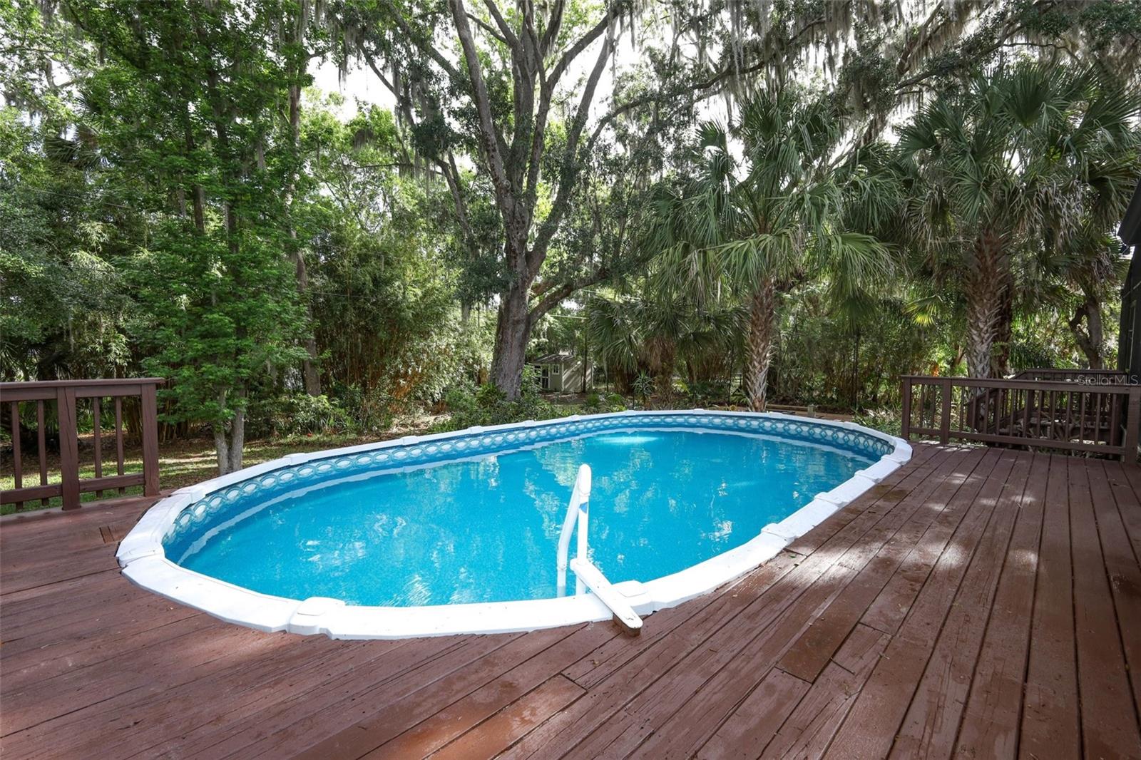 Image 36 of 44 For 411 Valencia Circle