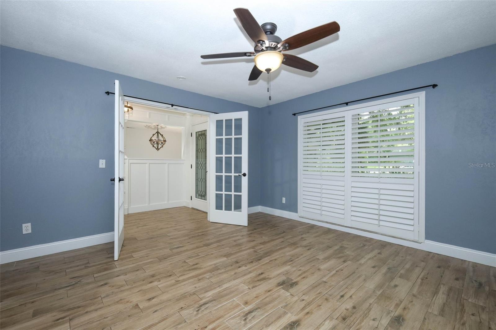 Image 6 of 44 For 411 Valencia Circle