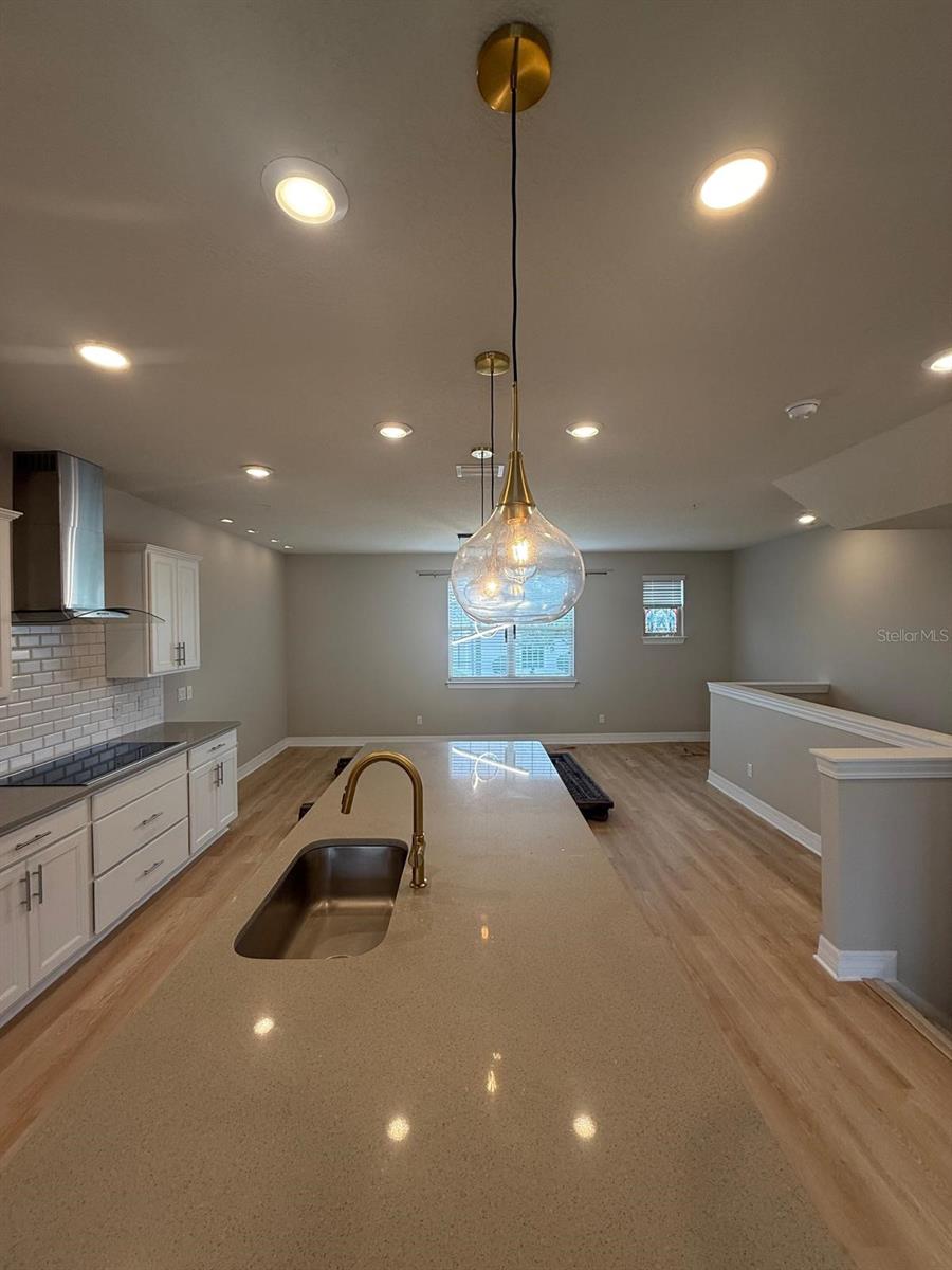 Image 3 of 18 For 7749 Sweet Star Avenue