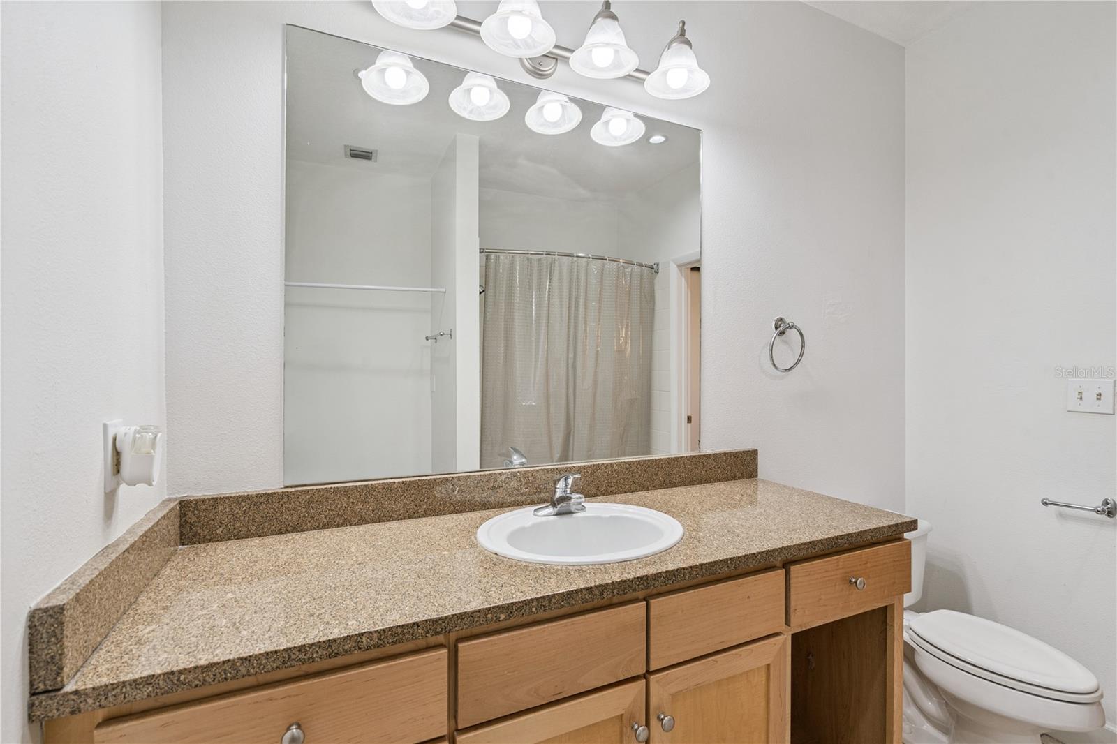 Image 24 of 29 For 151 Washington Street Ph3b