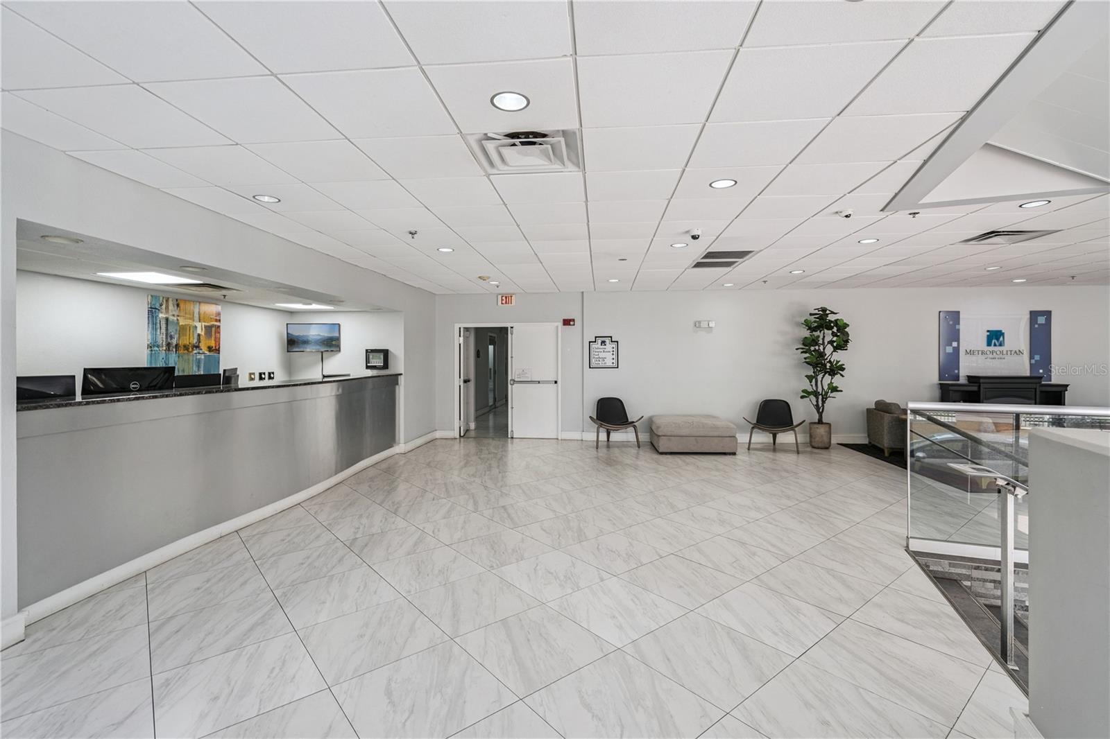 Image 3 of 29 For 151 Washington Street Ph3b