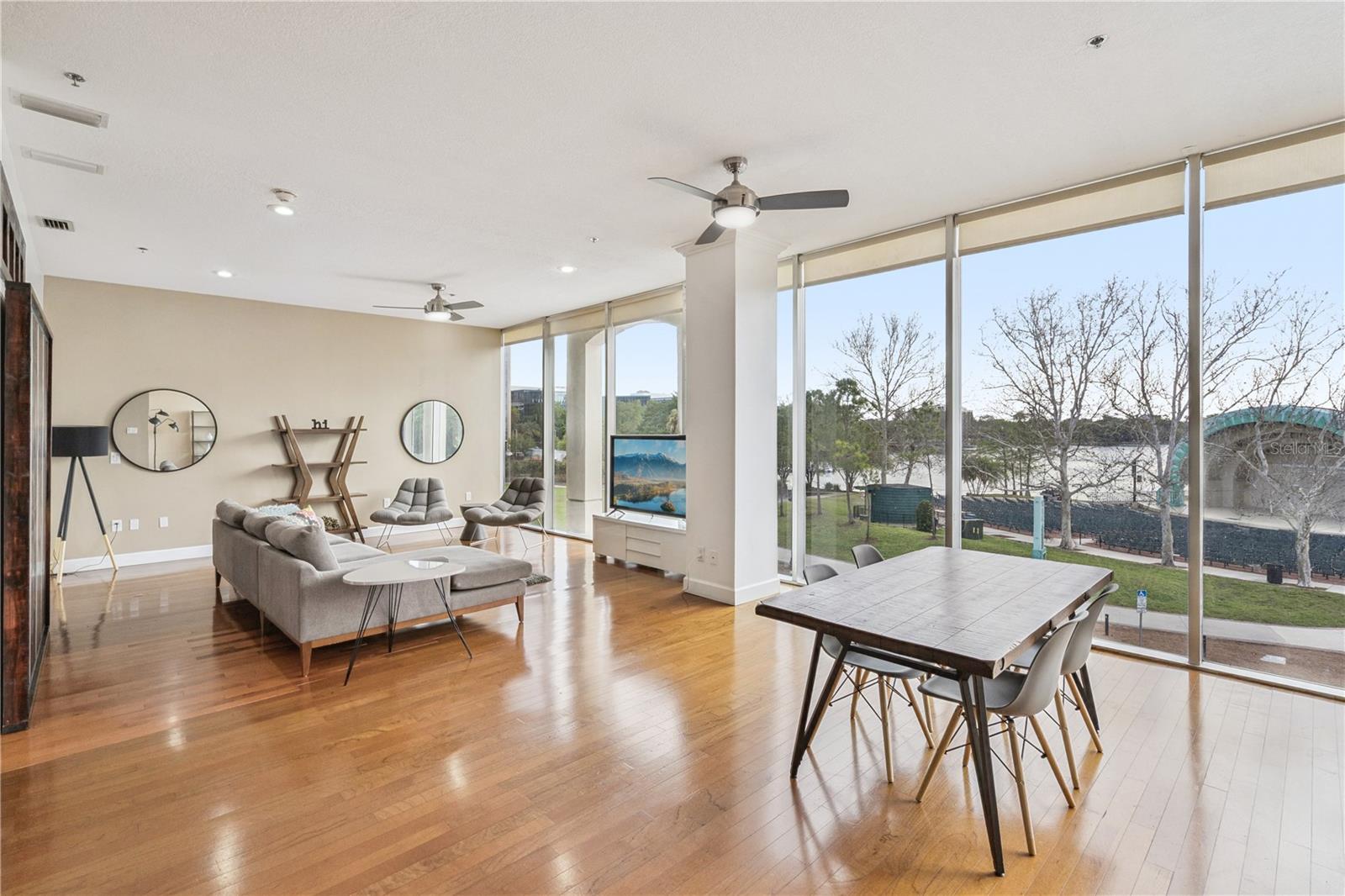 Image 8 of 29 For 151 Washington Street Ph3b