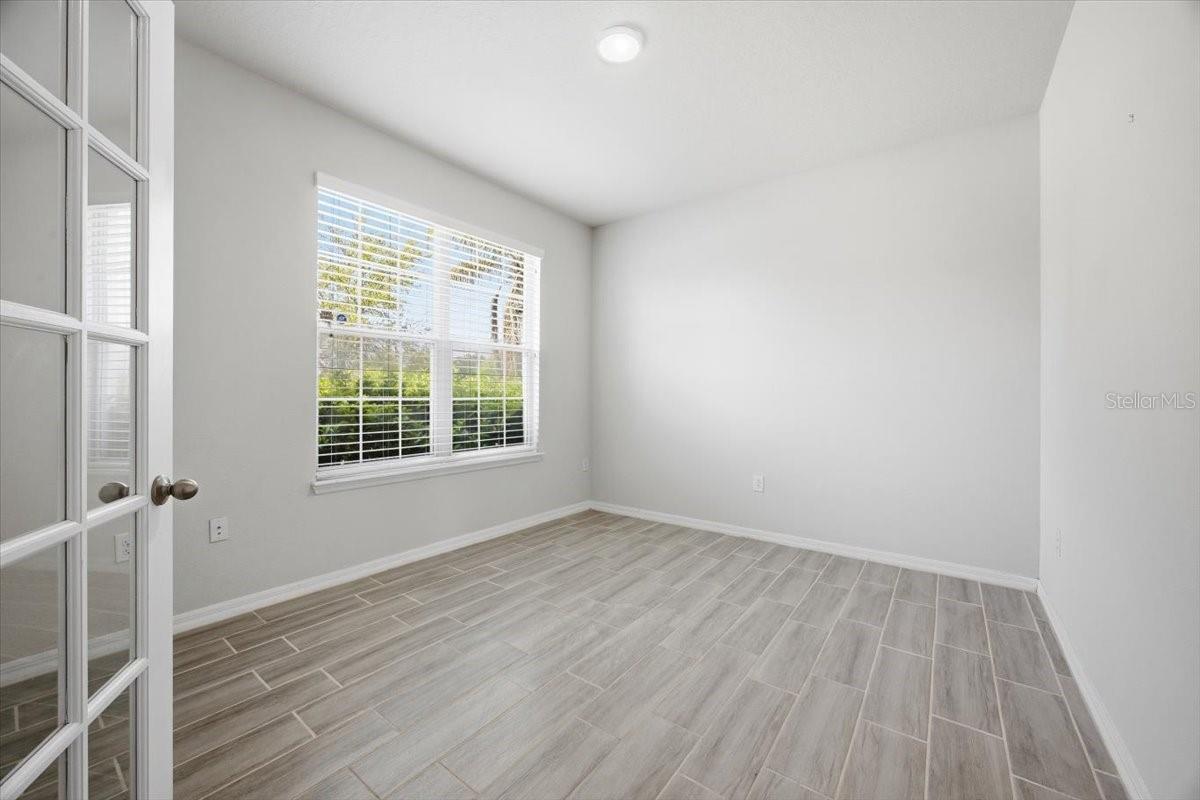 Image 15 of 28 For 220 Whirlaway Drive