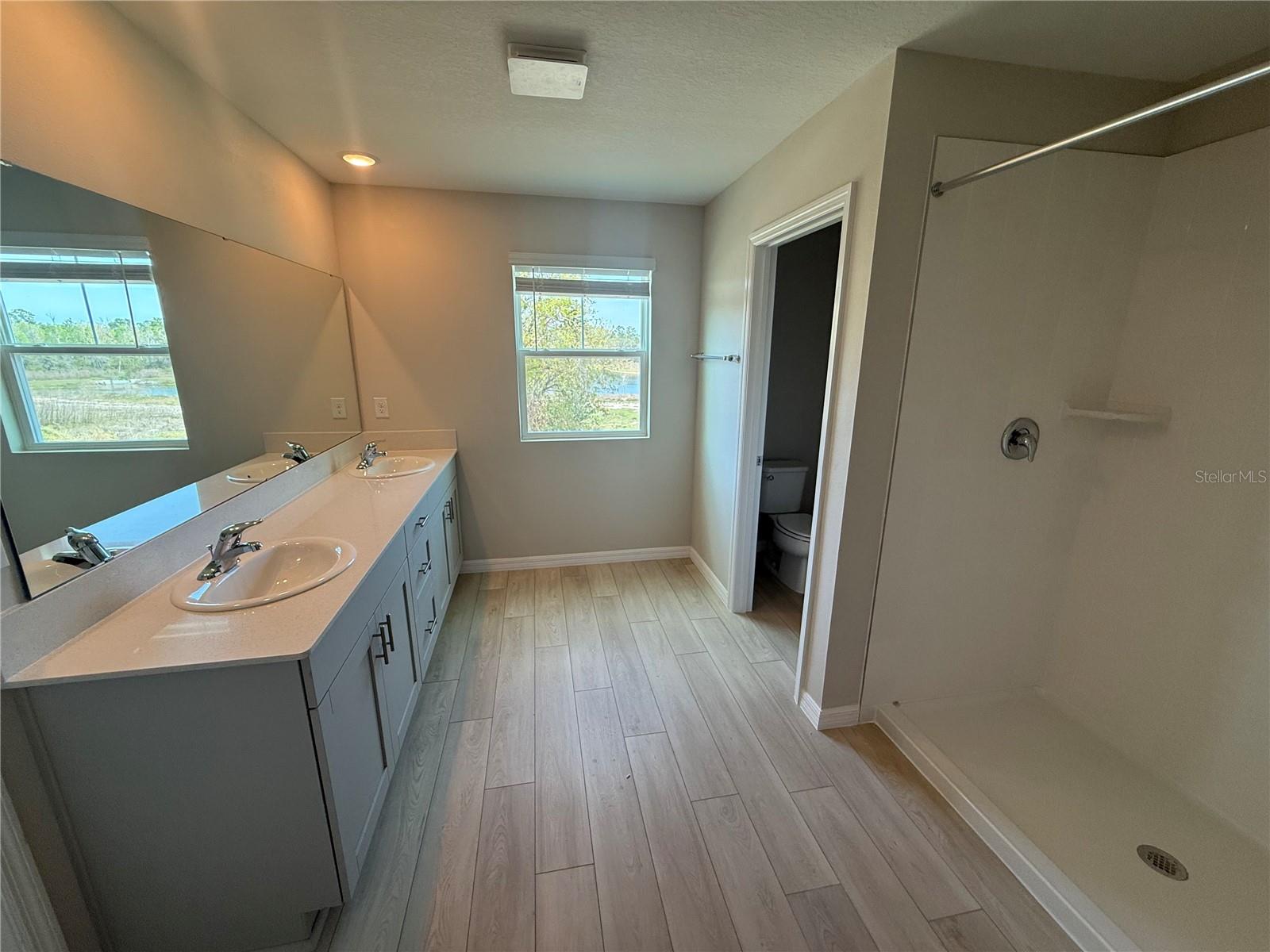 Image 11 of 41 For 7623 Peace Lily Avenue