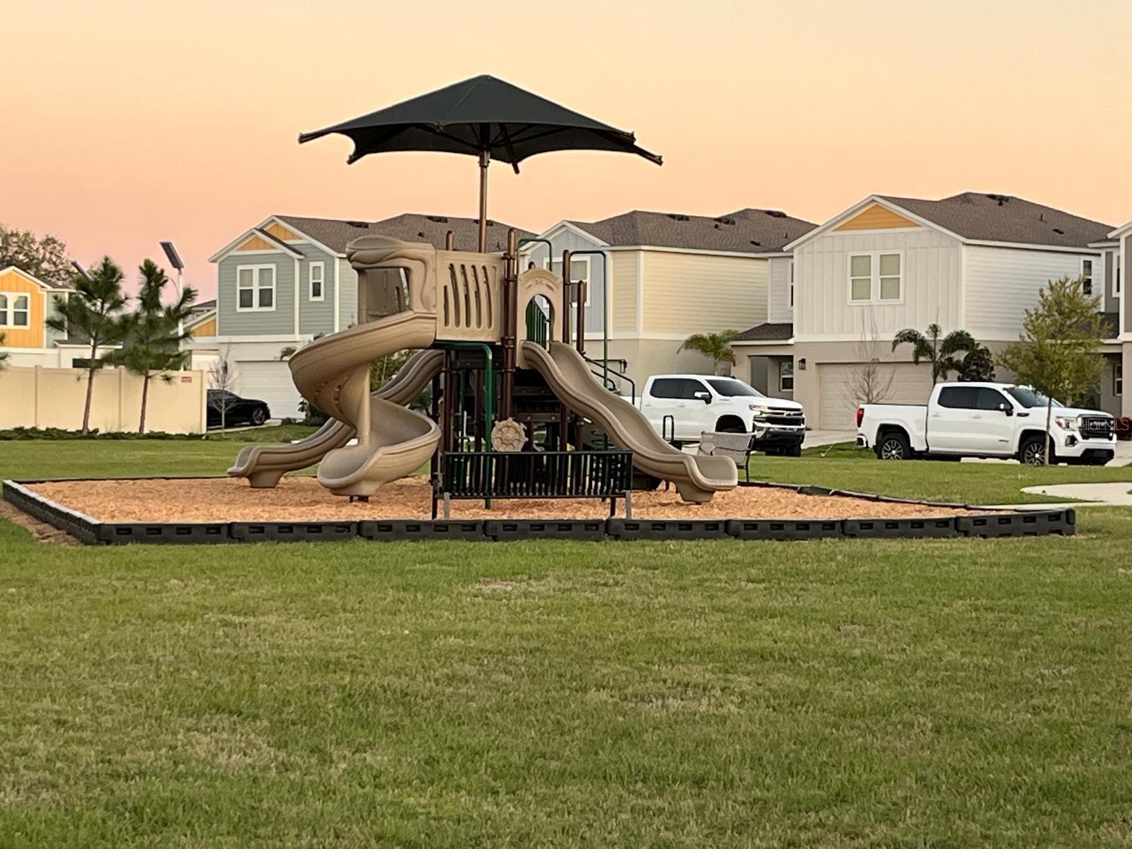 Image 28 of 41 For 7623 Peace Lily Avenue