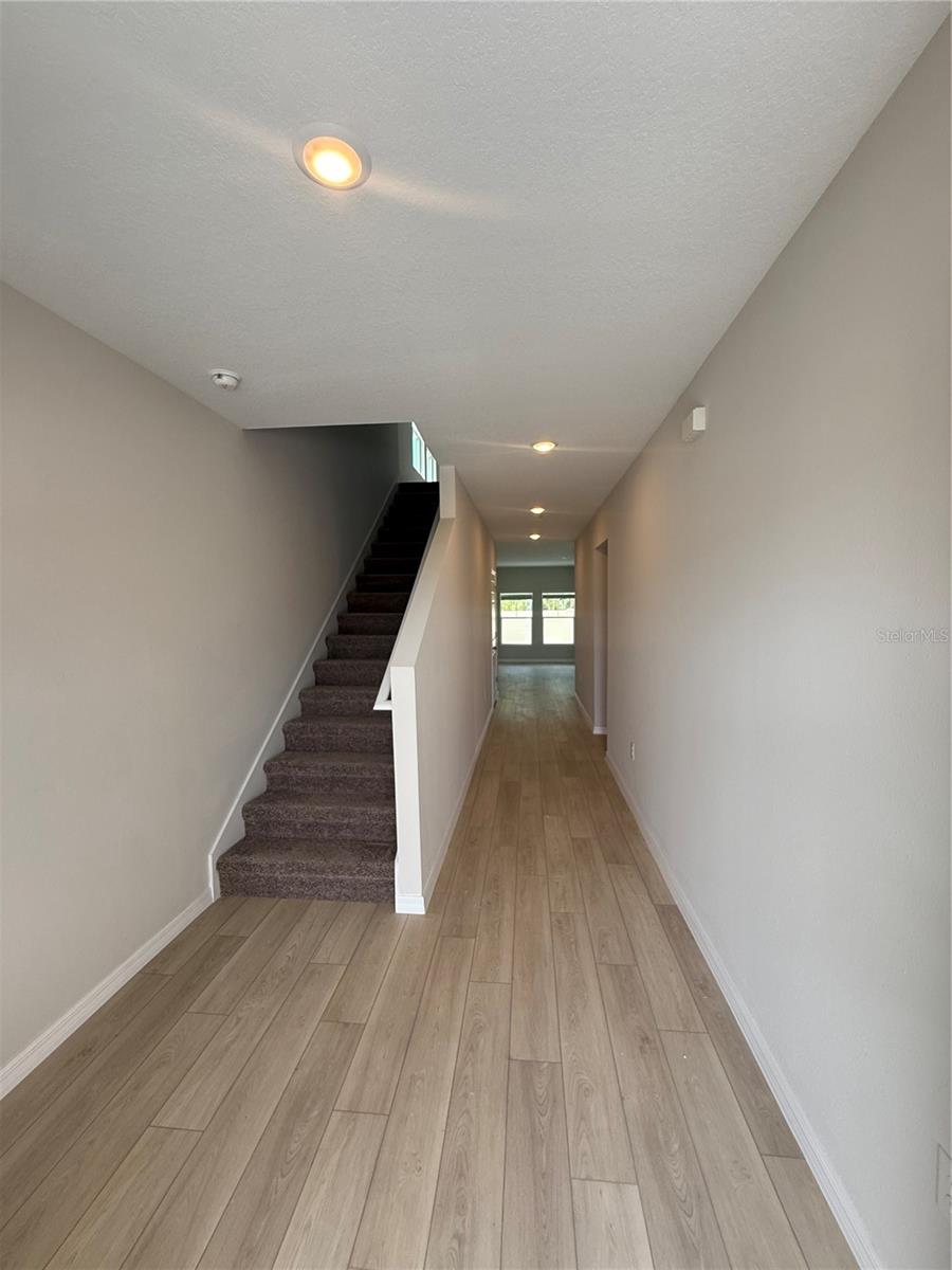 Image 4 of 41 For 7623 Peace Lily Avenue