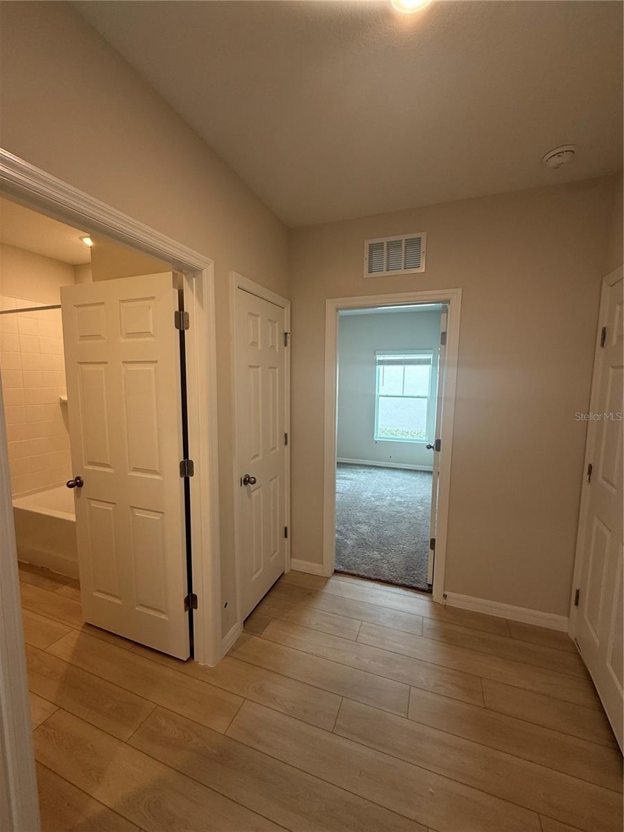 Image 5 of 41 For 7623 Peace Lily Avenue