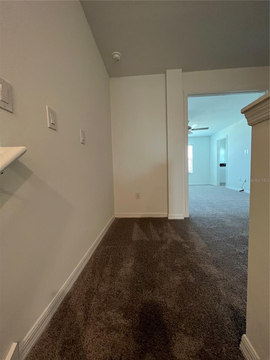 Image 13 of 34 For 10337 Trumpet Honeysuckle Way