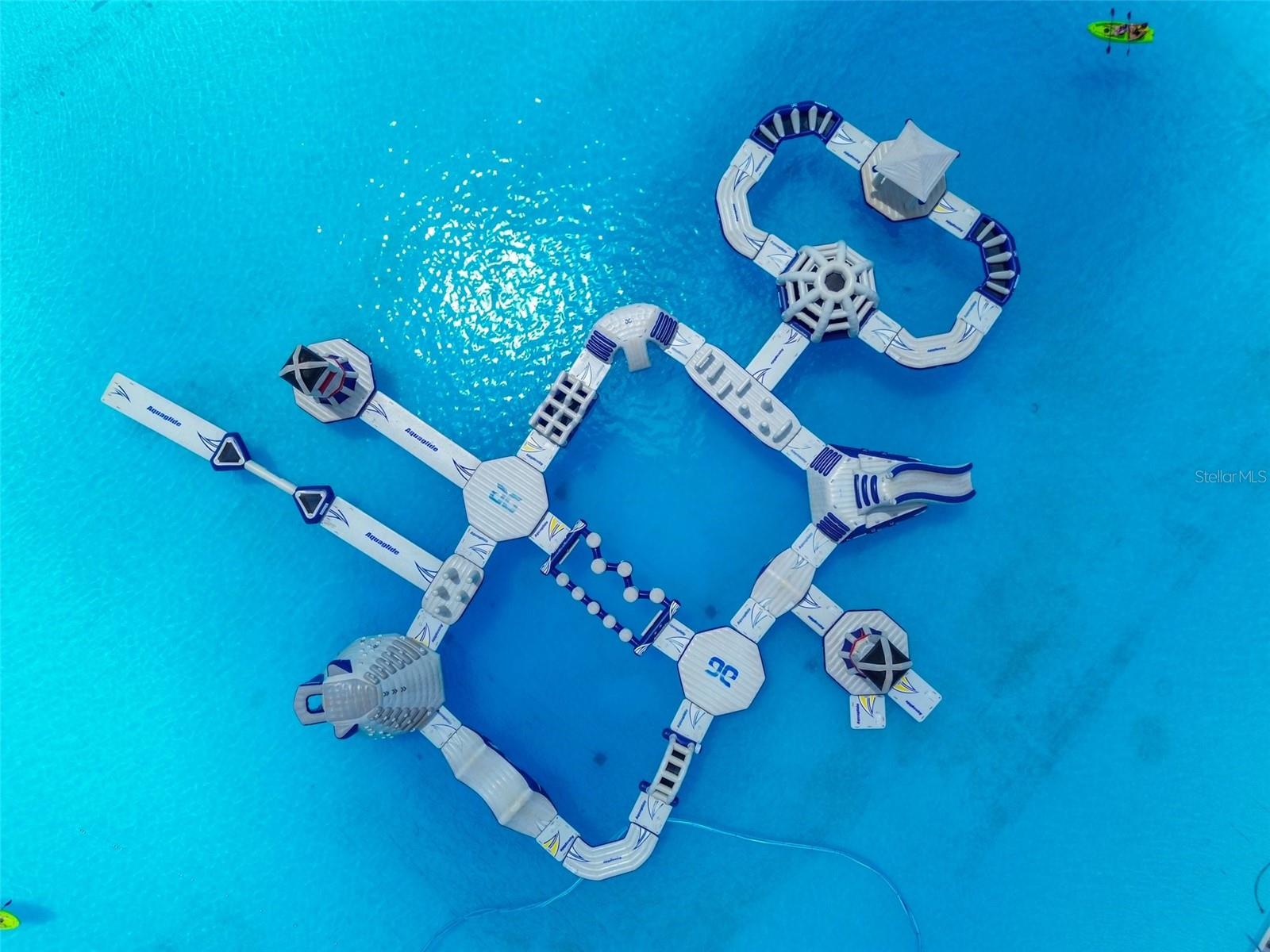 Image 33 of 34 For 10337 Trumpet Honeysuckle Way