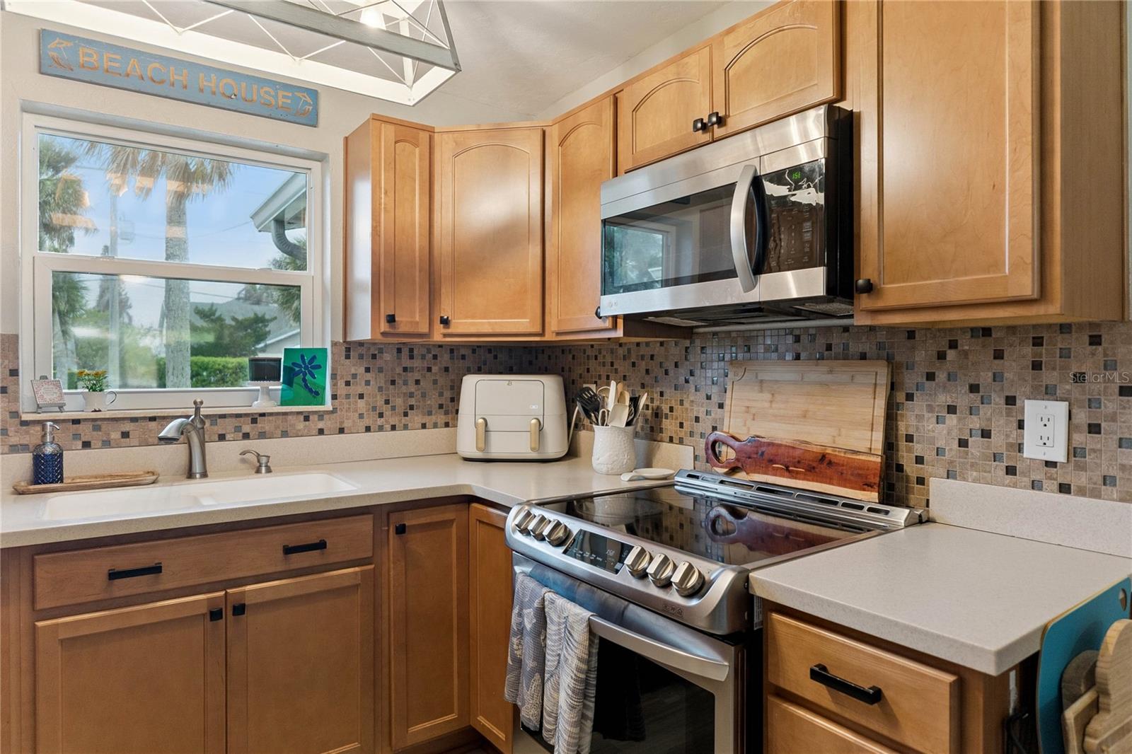 Image 13 of 46 For 1351 John Anderson Drive