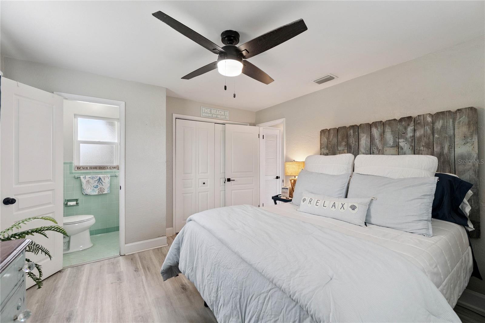 Image 16 of 46 For 1351 John Anderson Drive