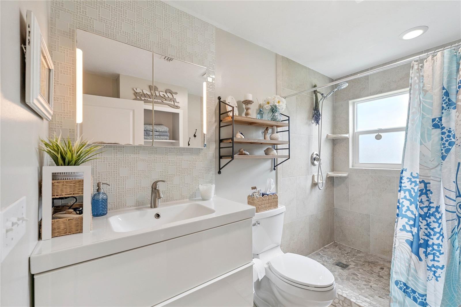 Image 21 of 46 For 1351 John Anderson Drive