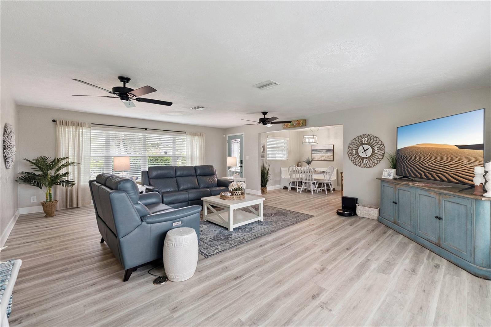 Image 5 of 46 For 1351 John Anderson Drive