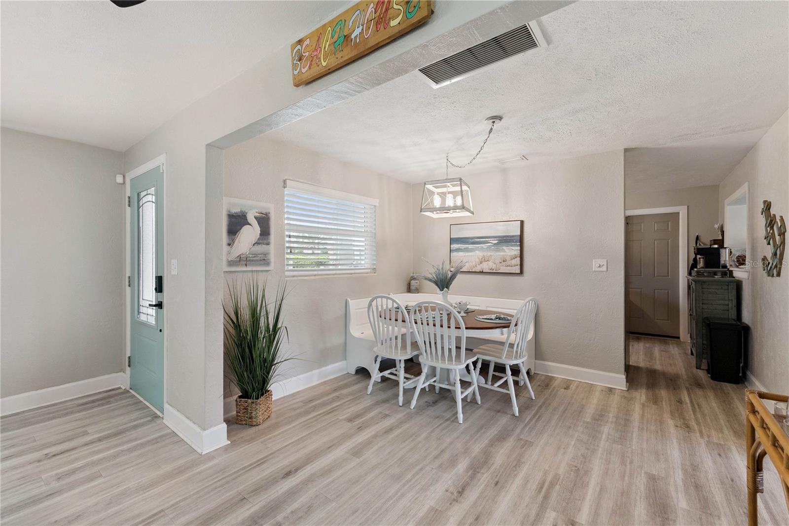 Image 9 of 46 For 1351 John Anderson Drive