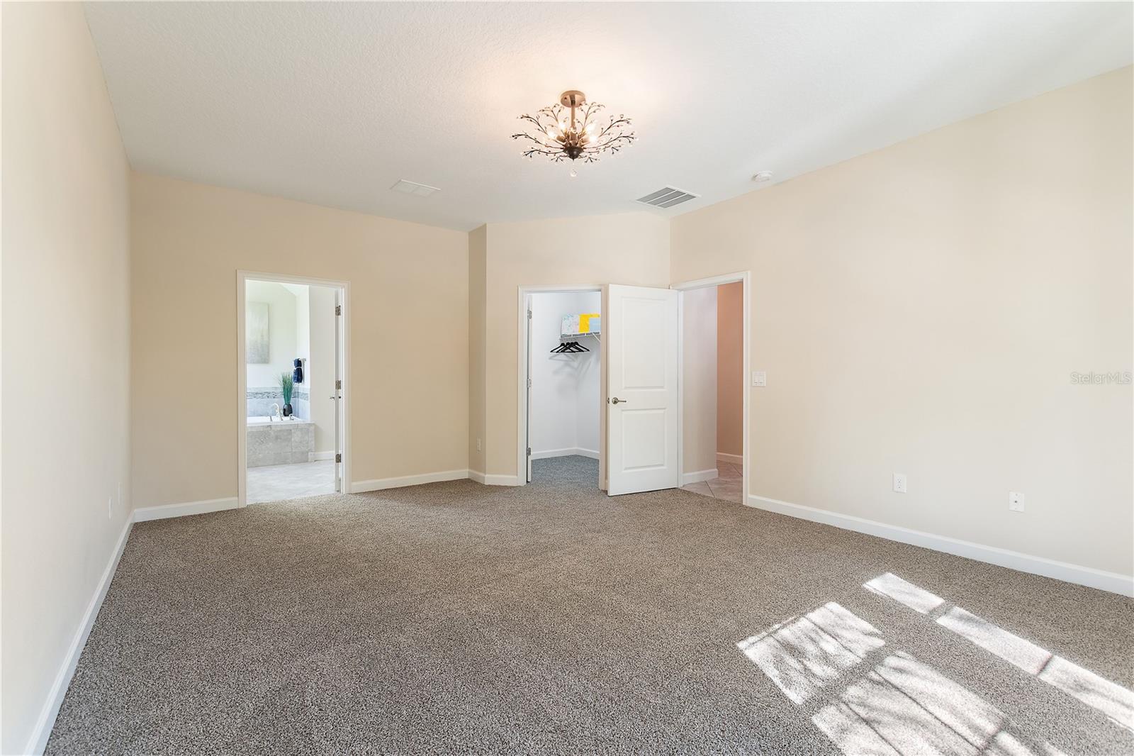 Image 25 of 97 For 7630 Bluejack Oak Drive