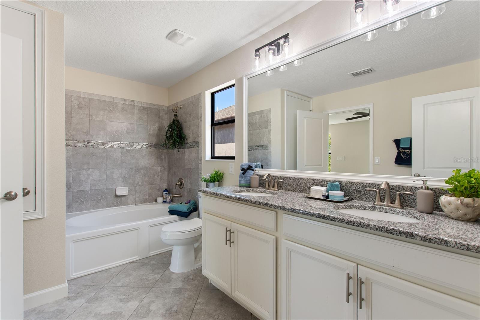 Image 37 of 97 For 7630 Bluejack Oak Drive