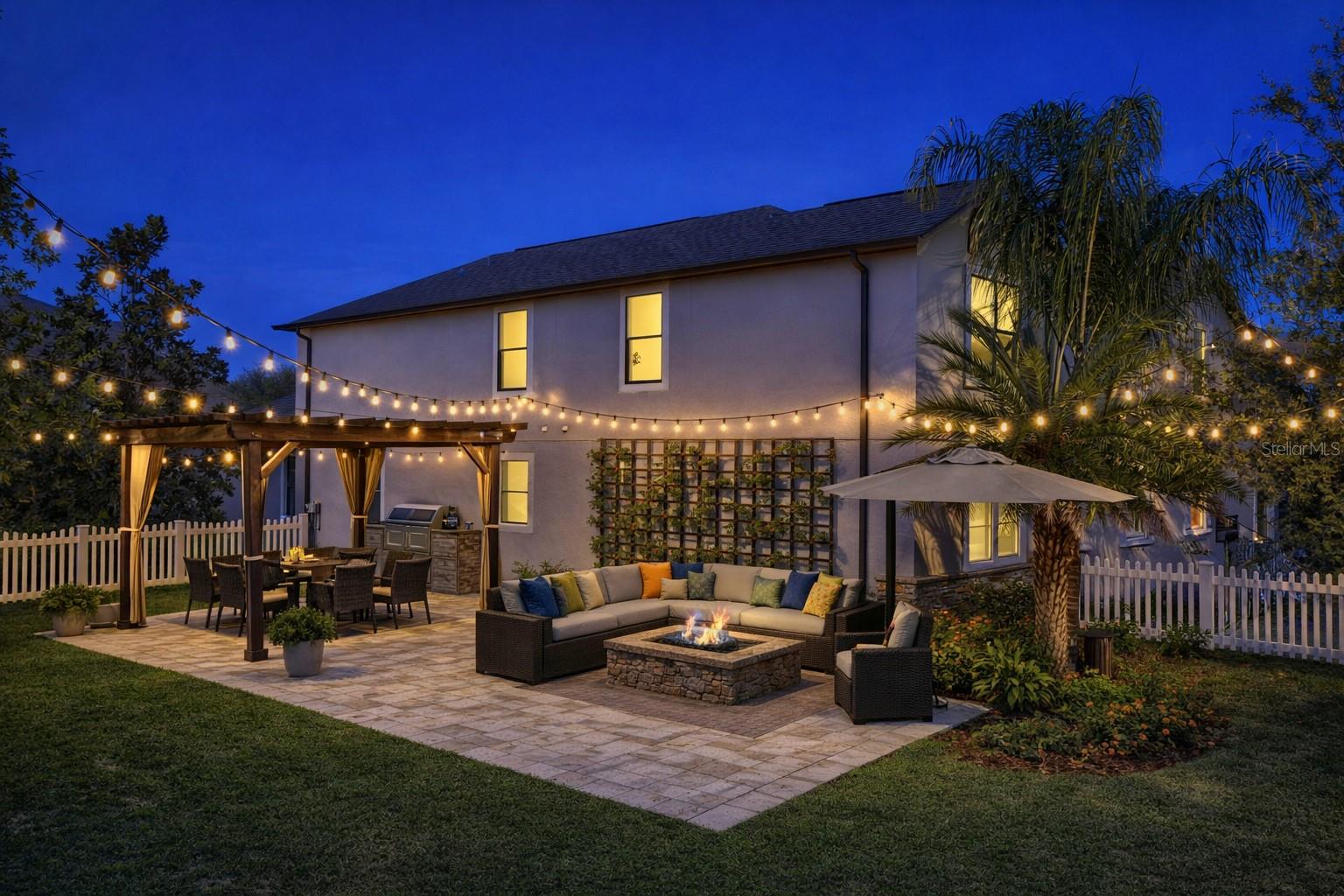 Image 4 of 97 For 7630 Bluejack Oak Drive