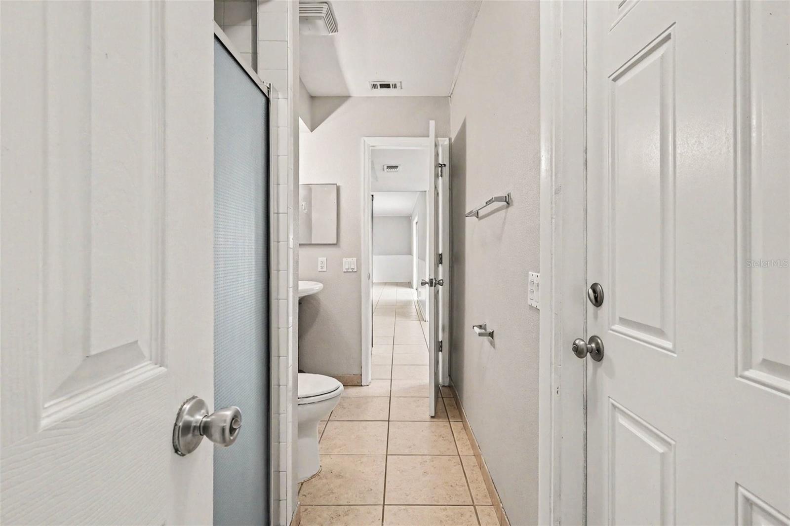 Image 11 of 15 For 196 Durrell Circle