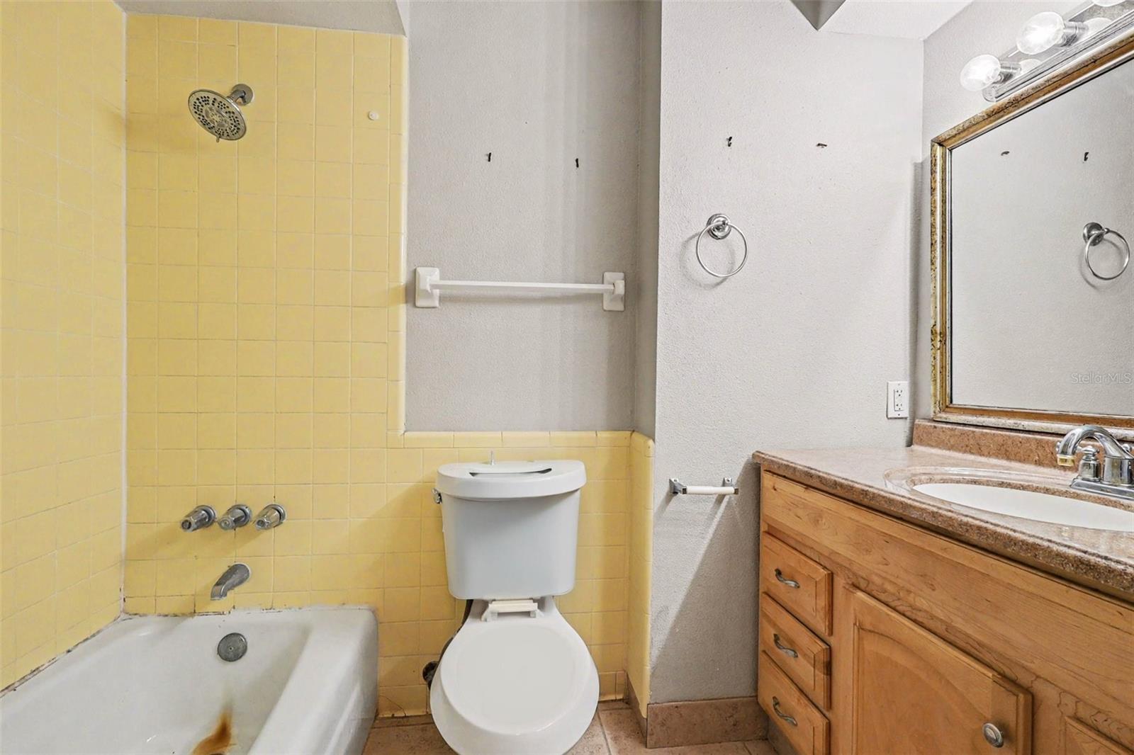 Image 12 of 15 For 196 Durrell Circle