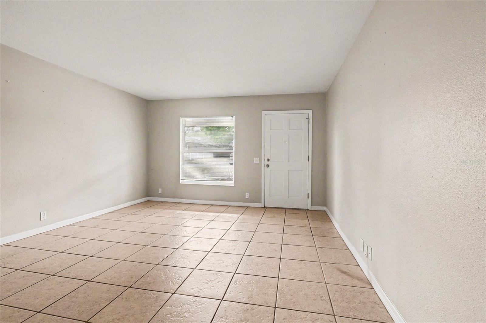 Image 6 of 15 For 196 Durrell Circle