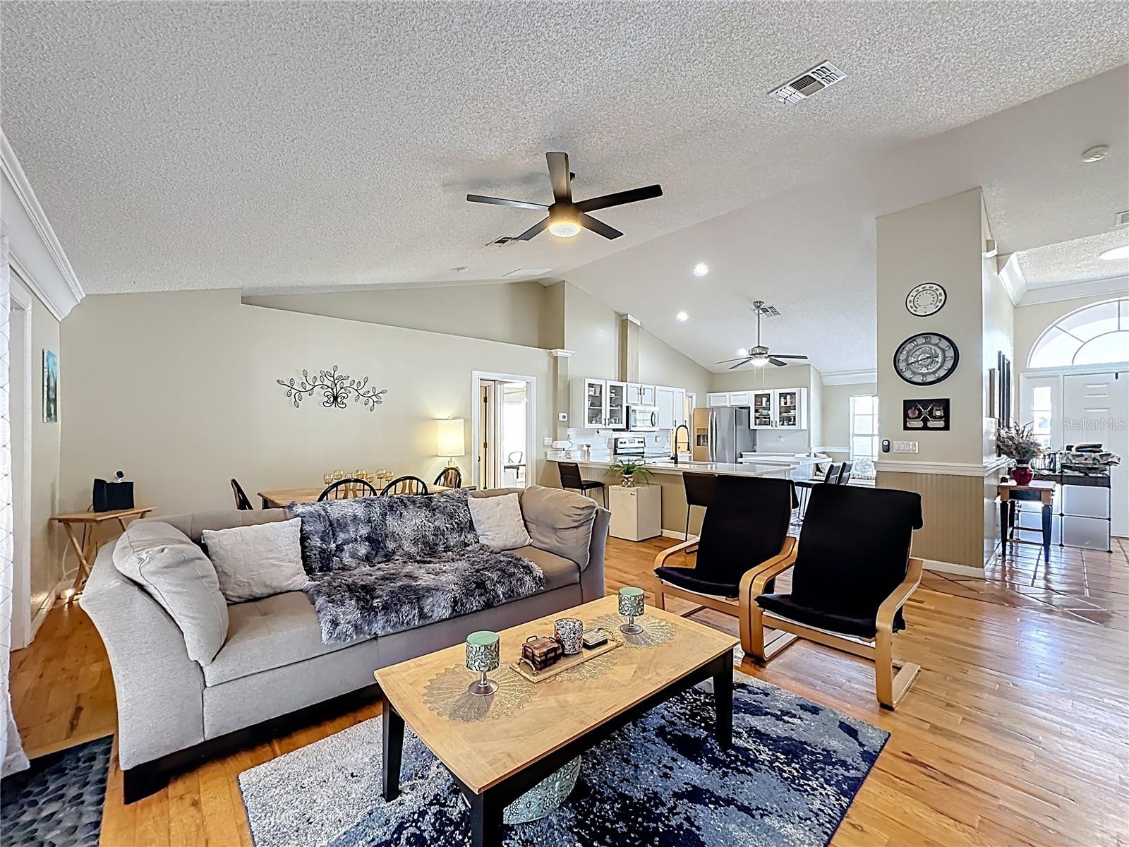 Image 2 of 56 For 1212 Demoiselle Street