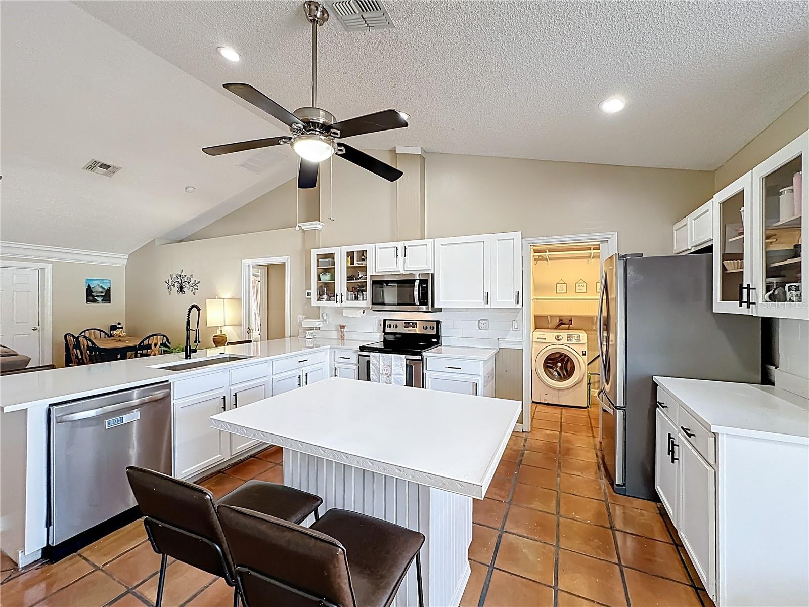 Image 6 of 56 For 1212 Demoiselle Street