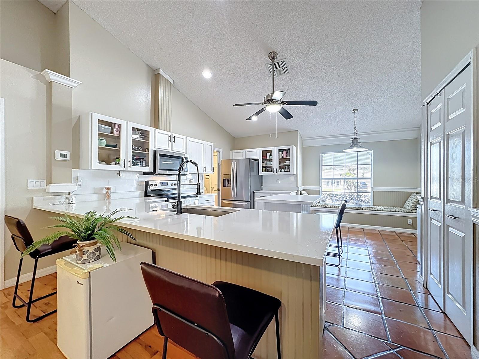 Image 9 of 56 For 1212 Demoiselle Street