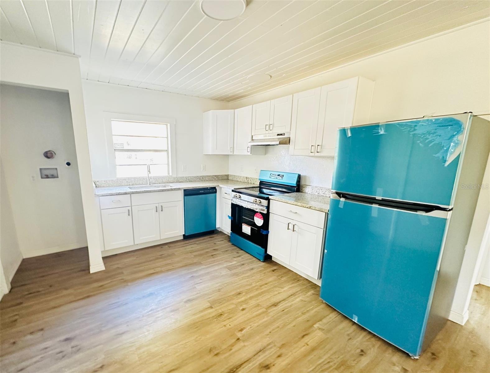 Image 8 of 13 For 711 Nashville Road