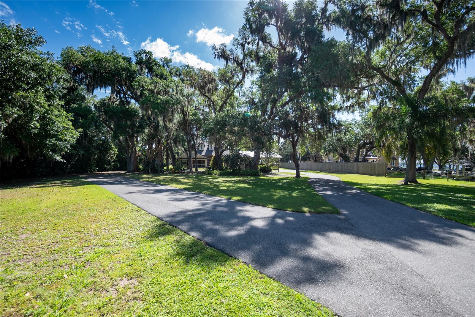 Image 14 of 92 For 3313 Westshore Drive