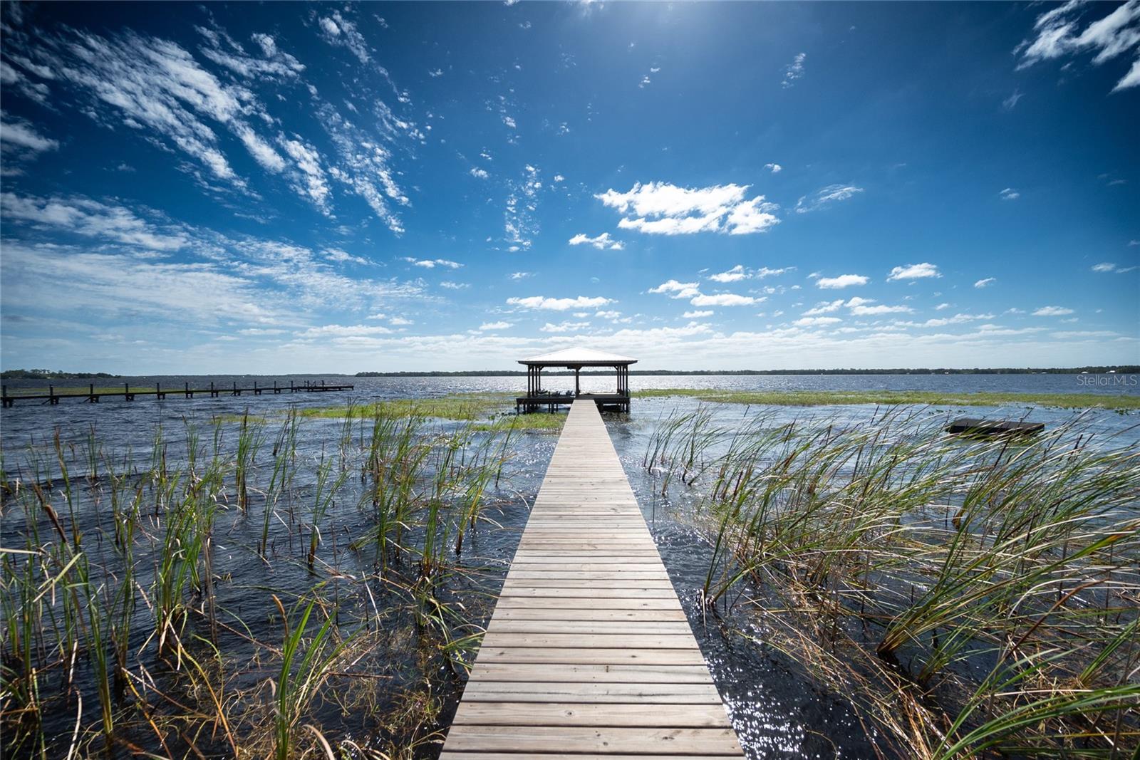 Image 25 of 92 For 3313 Westshore Drive