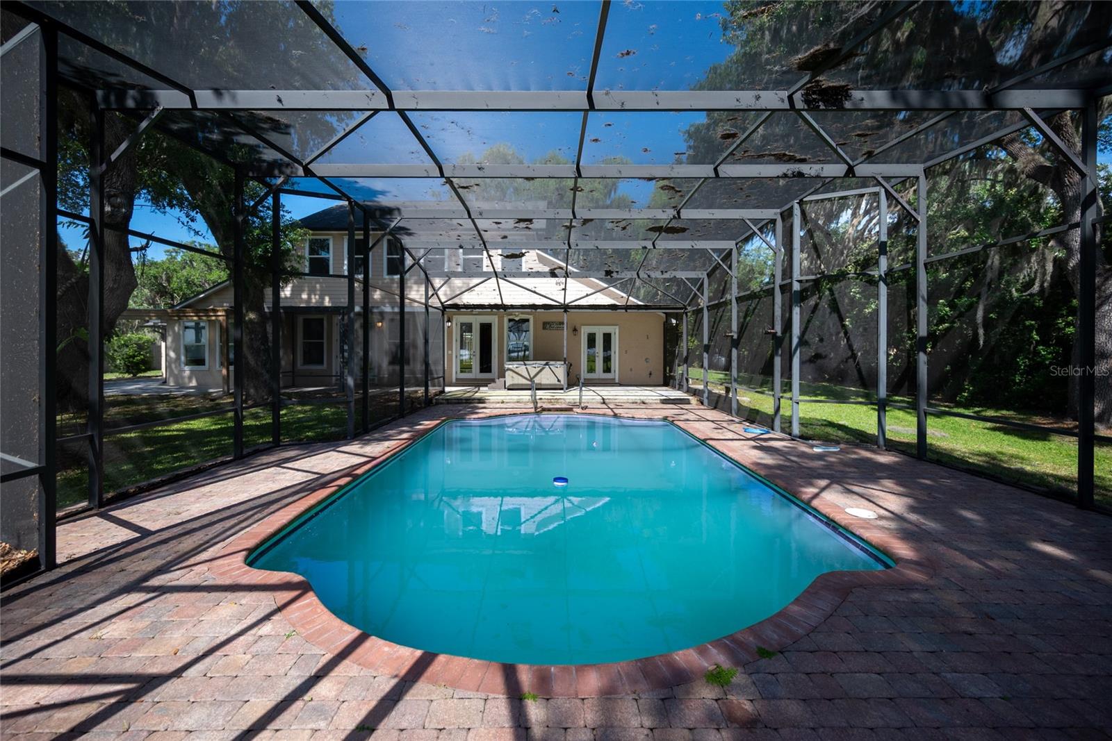 Image 30 of 92 For 3313 Westshore Drive