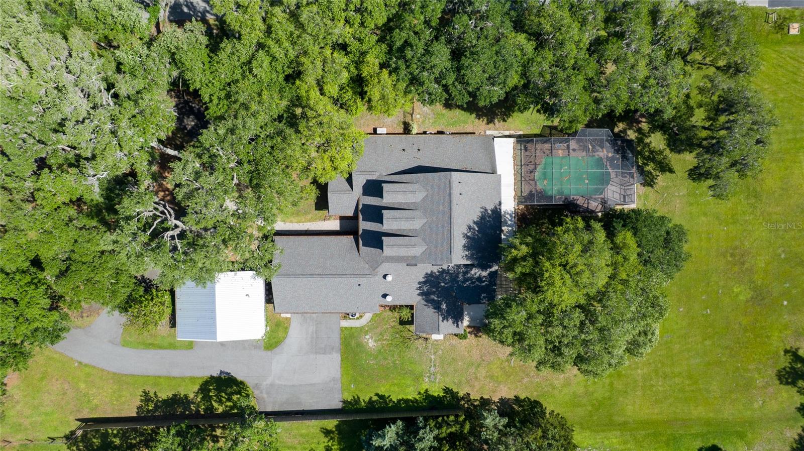 Image 37 of 92 For 3313 Westshore Drive