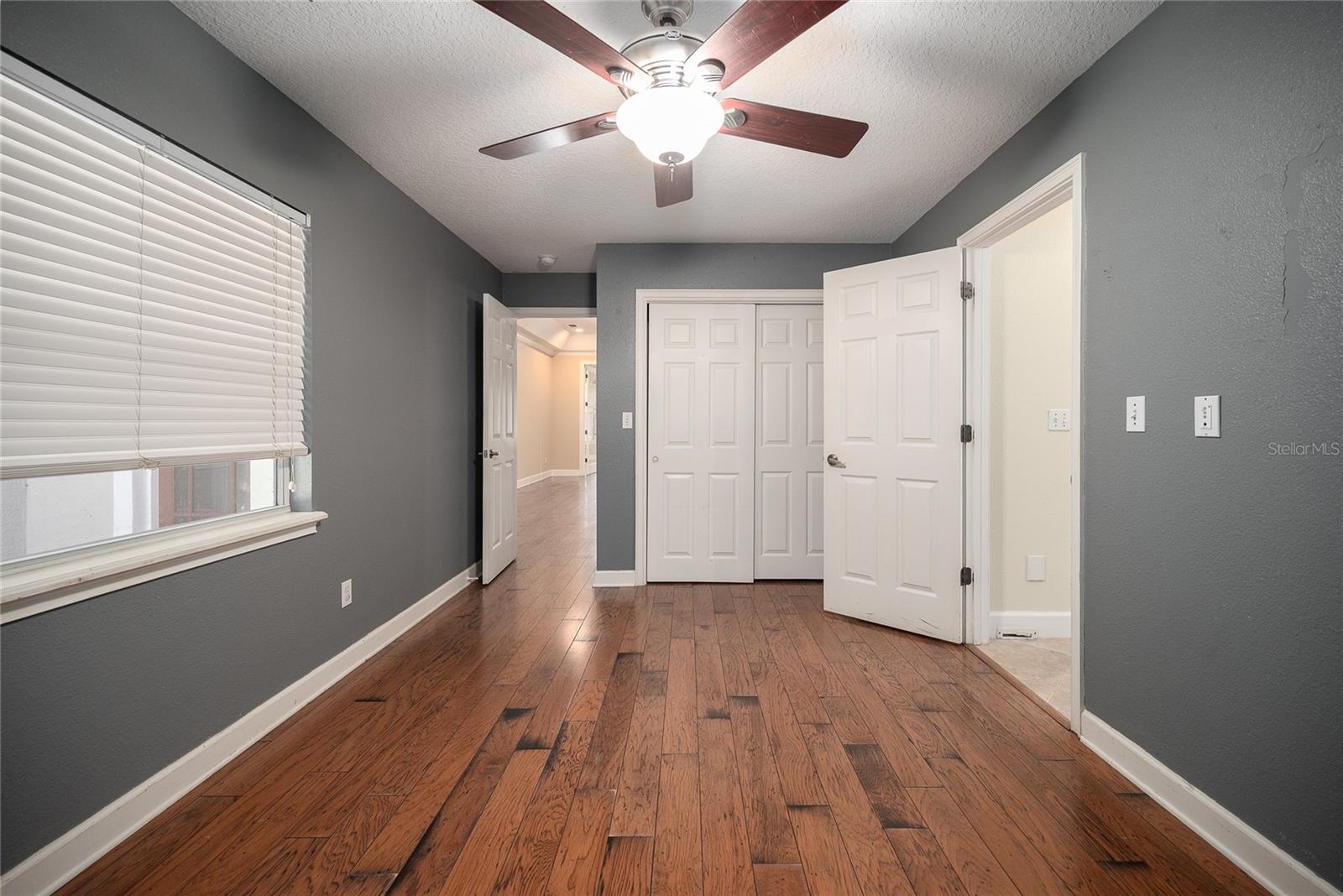 Image 54 of 92 For 3313 Westshore Drive