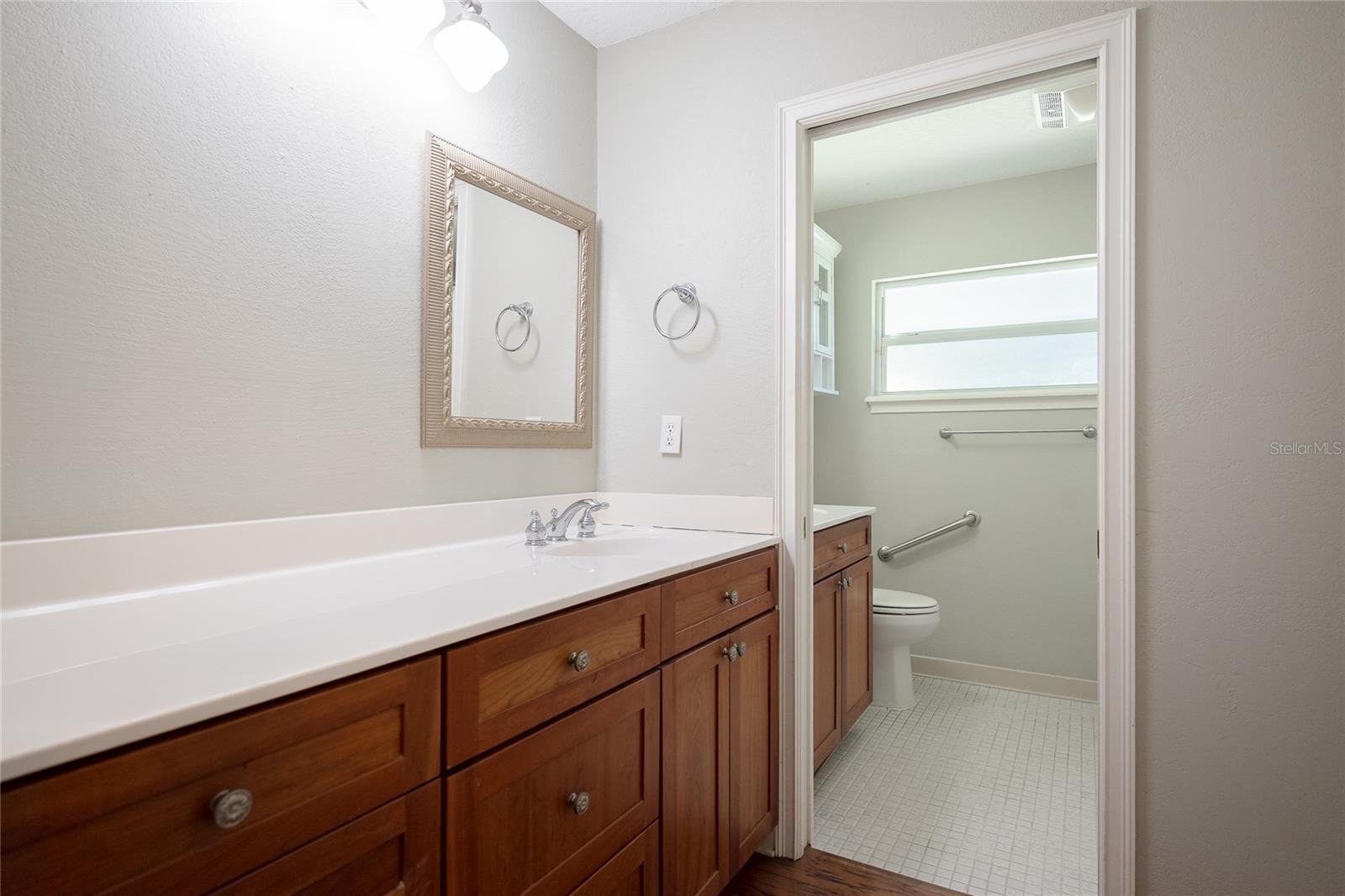 Image 70 of 92 For 3313 Westshore Drive