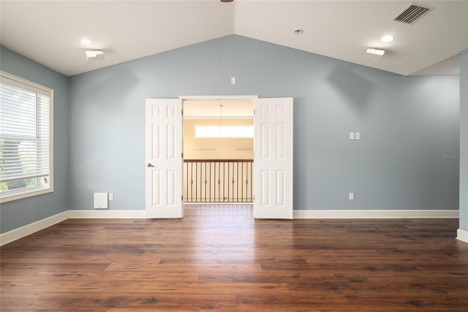 Image 78 of 92 For 3313 Westshore Drive