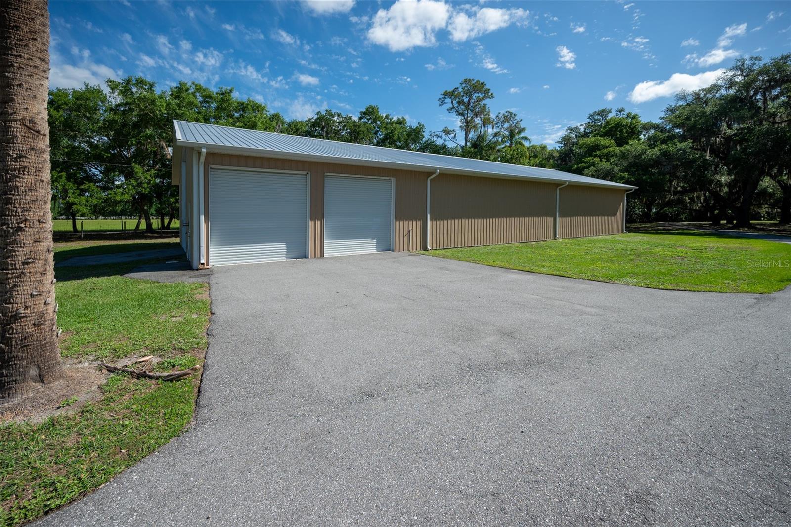 Image 8 of 92 For 3313 Westshore Drive