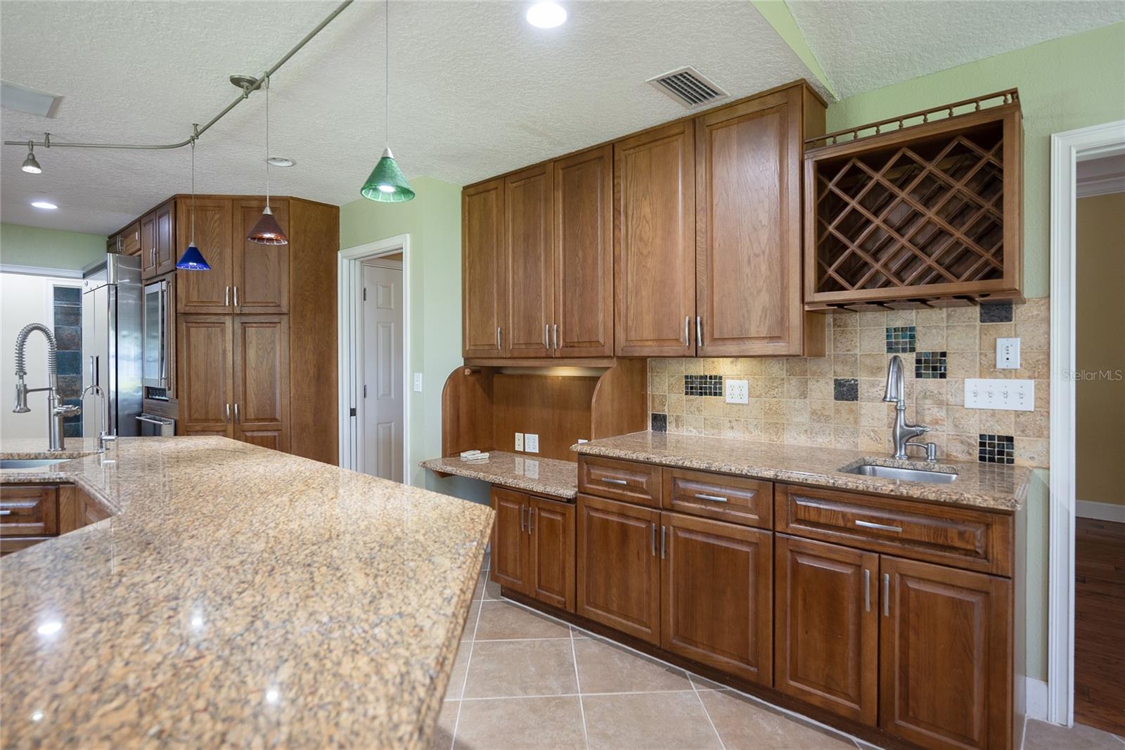 Image 89 of 92 For 3313 Westshore Drive