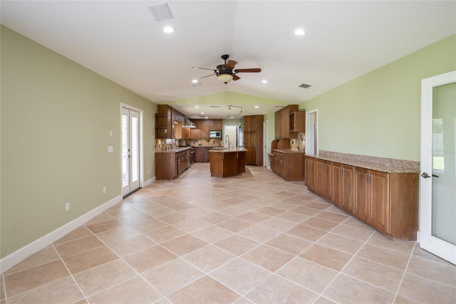 Image 92 of 92 For 3313 Westshore Drive