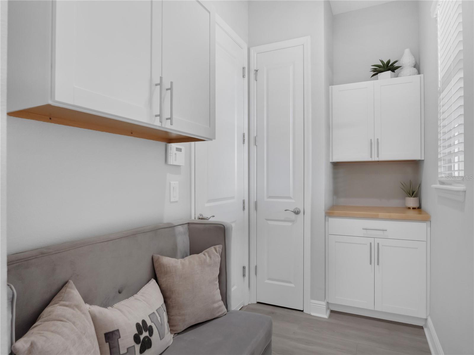 Image 20 of 74 For 15324 Gilligan Court