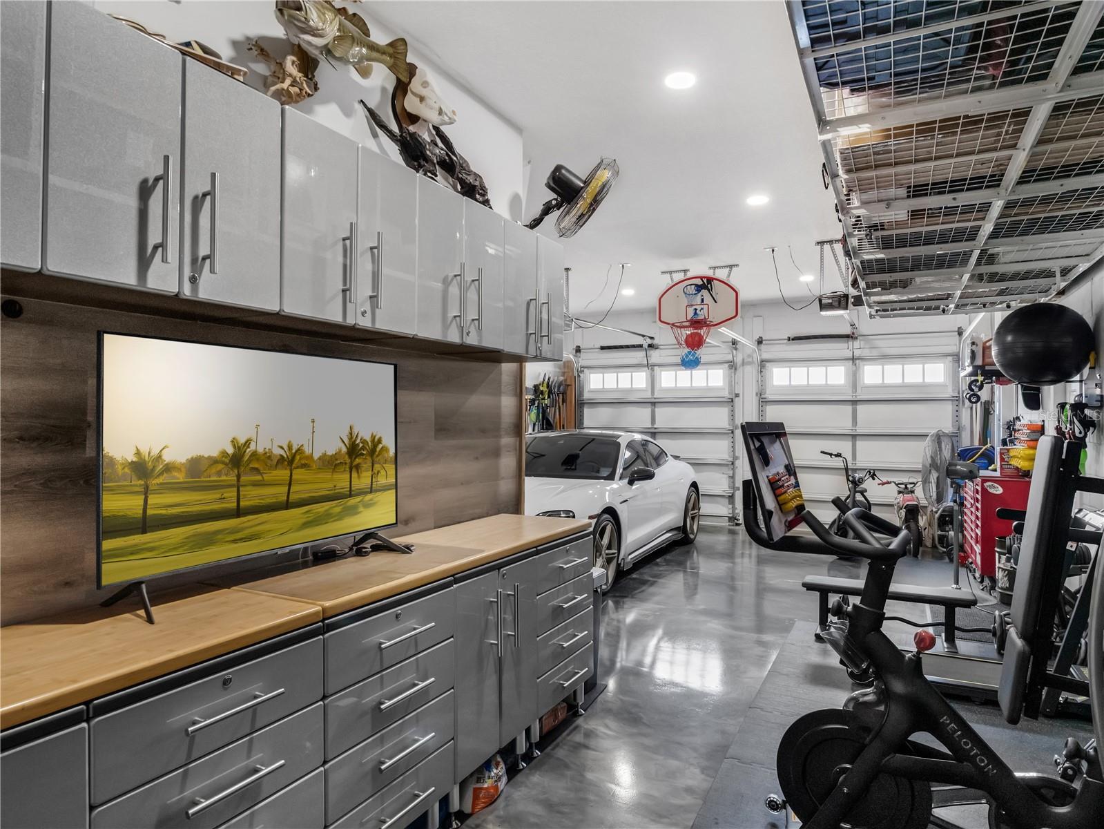 Image 40 of 74 For 15324 Gilligan Court