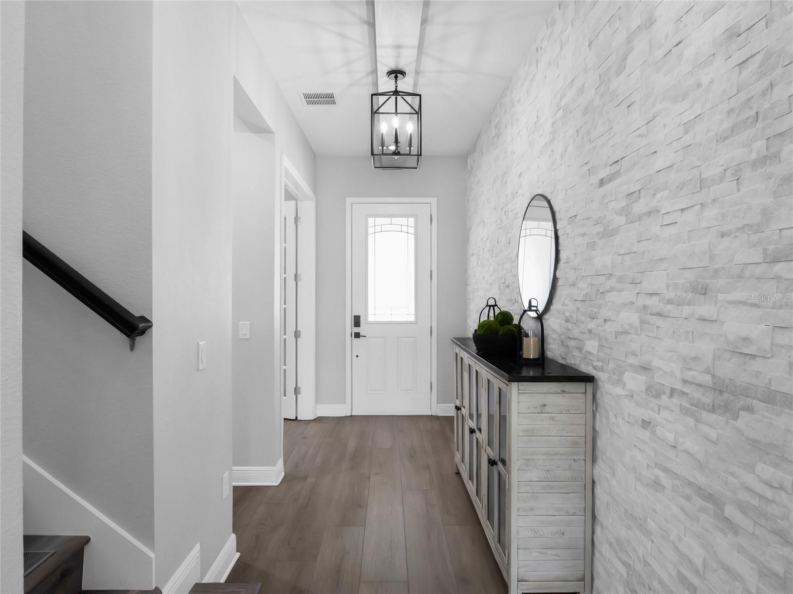 Image 7 of 74 For 15324 Gilligan Court