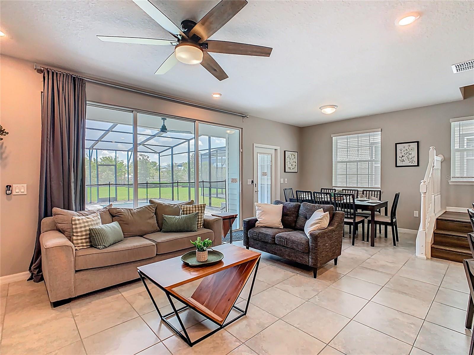 Image 13 of 76 For 967 Paradise Drive