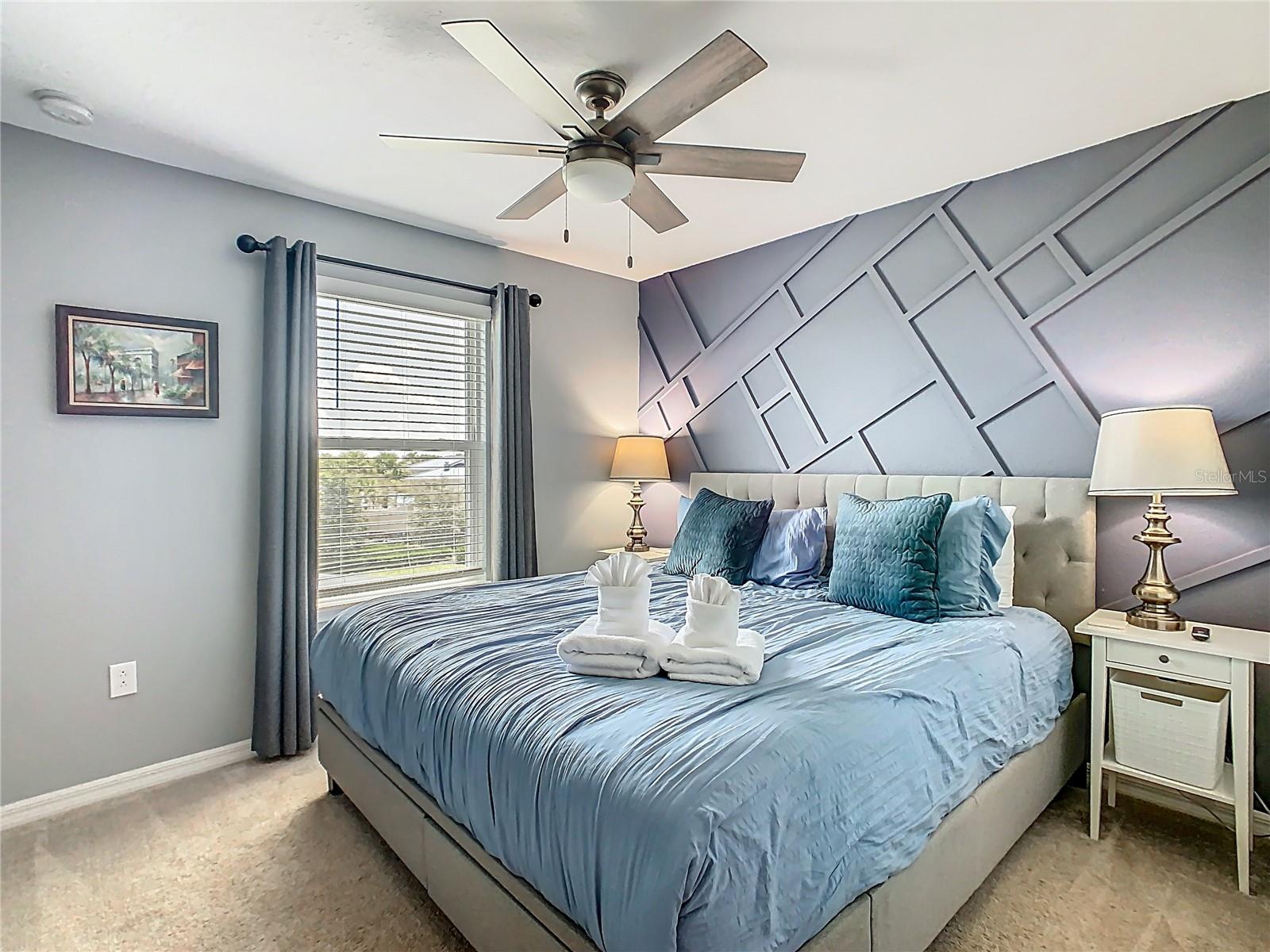 Image 32 of 76 For 967 Paradise Drive