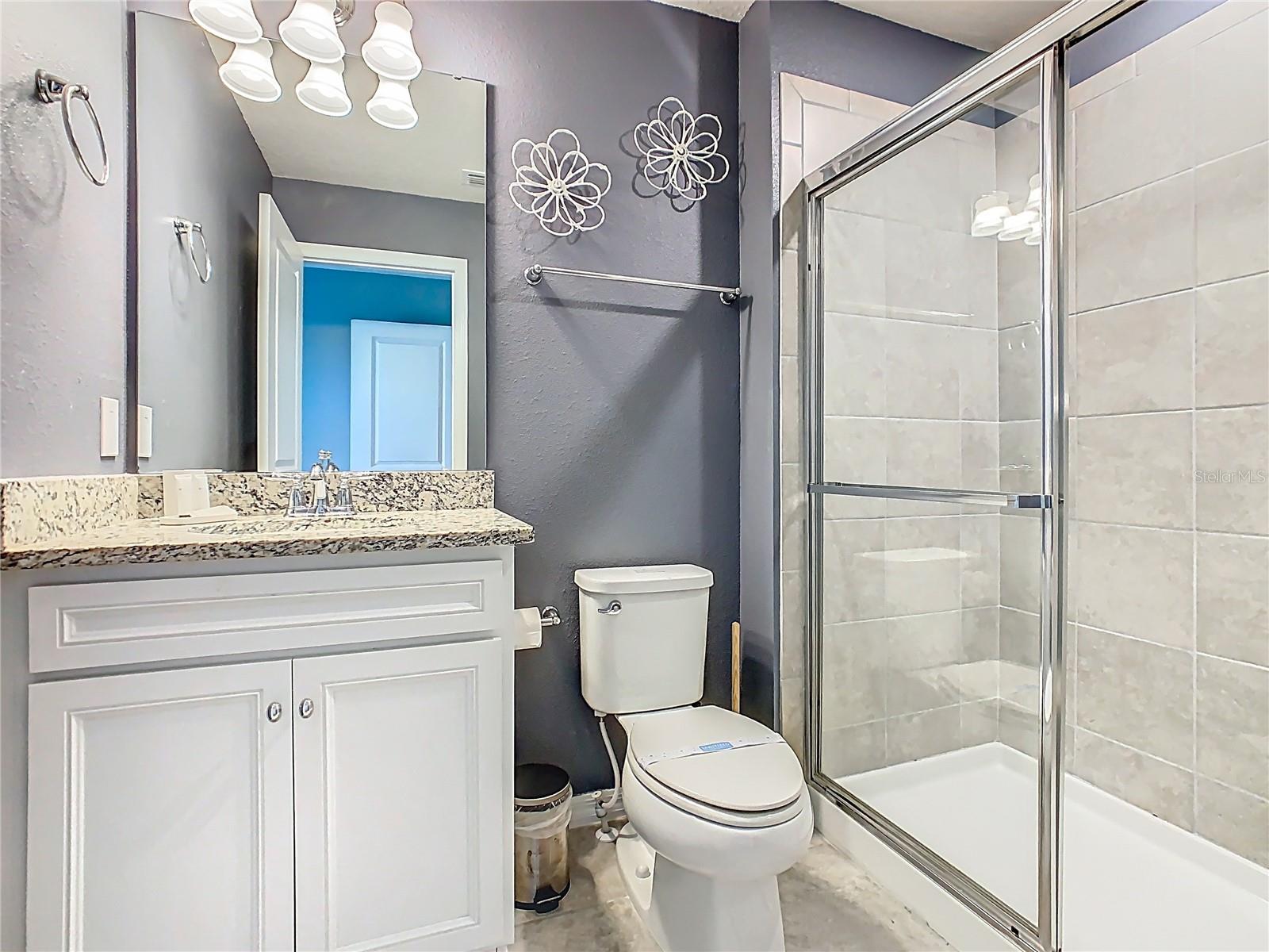 Image 33 of 76 For 967 Paradise Drive