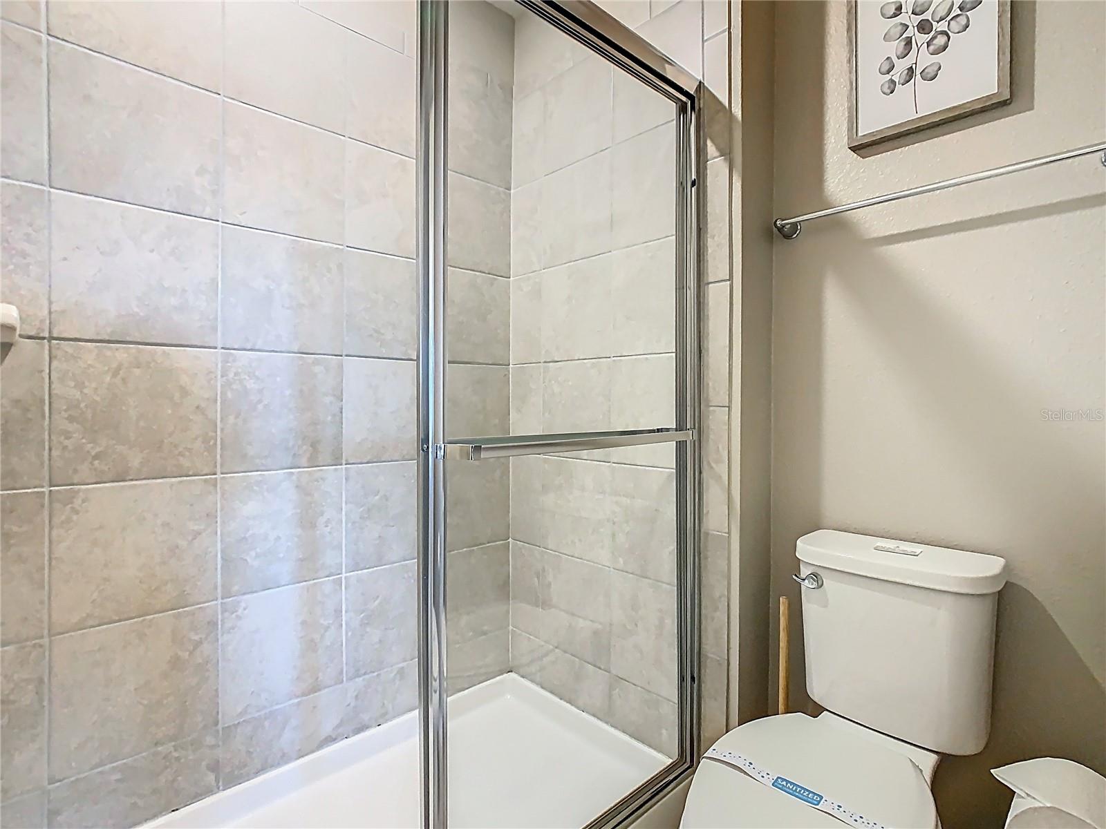 Image 43 of 76 For 967 Paradise Drive